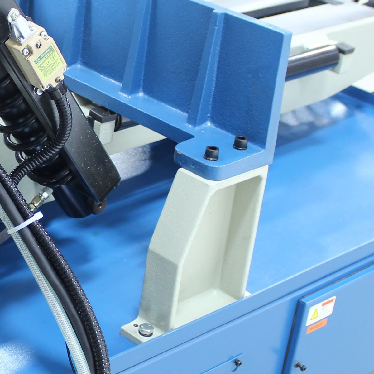Baileigh BS-330SA;  13" Semi-Automatic Mitering Bandsaw  3HP, 220V 3Phase 1001521