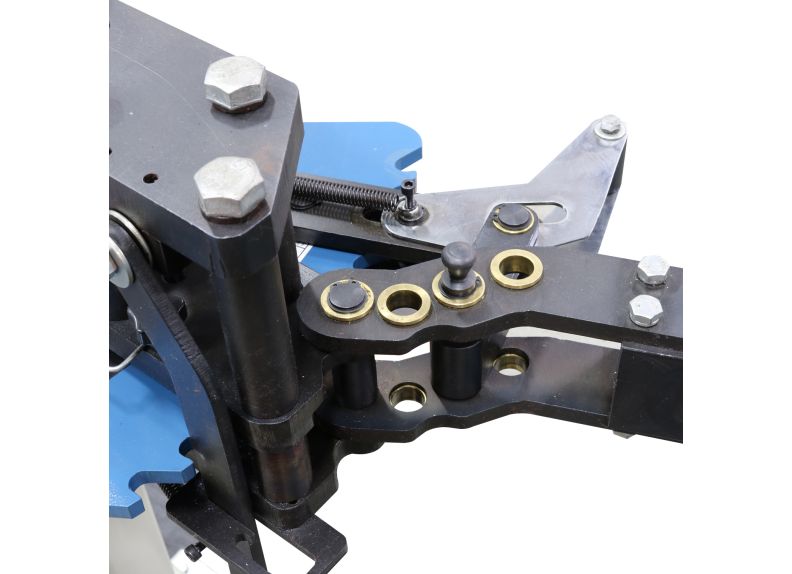 Baileigh RDB-050, Manually Operated Tube and Pipe Bender, 2-1/2 in. Tube Capacity, Includes Stand, Handle 1006768