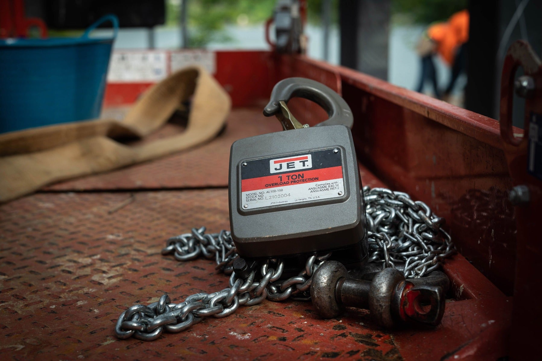 Jet AL100 Series Aluminum Hand Chain Hoist, 1-1/2 Ton x 30 Foot Lift AL100-150-30 133124