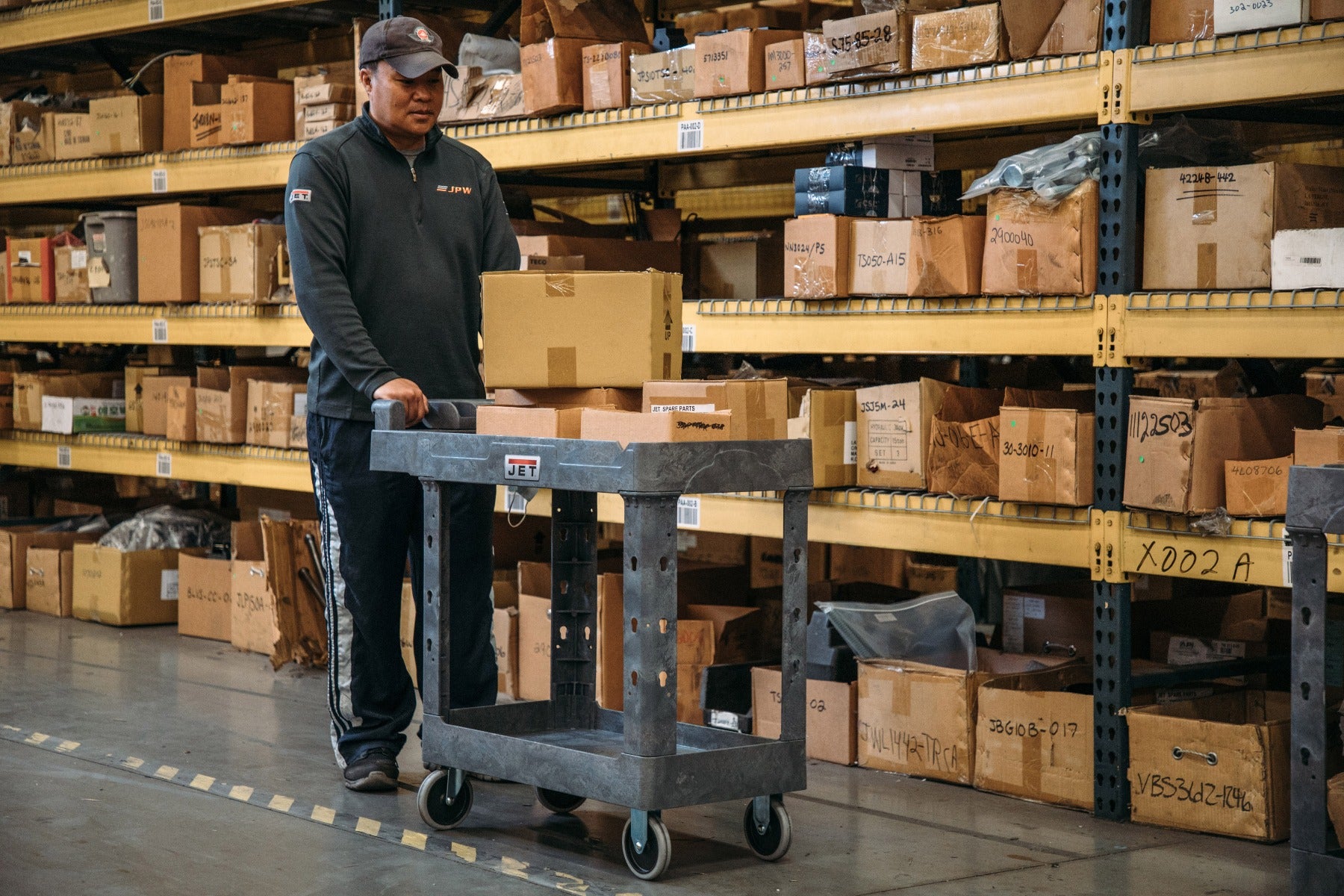 Jet PUC-4117 Resin Utility Cart 141012