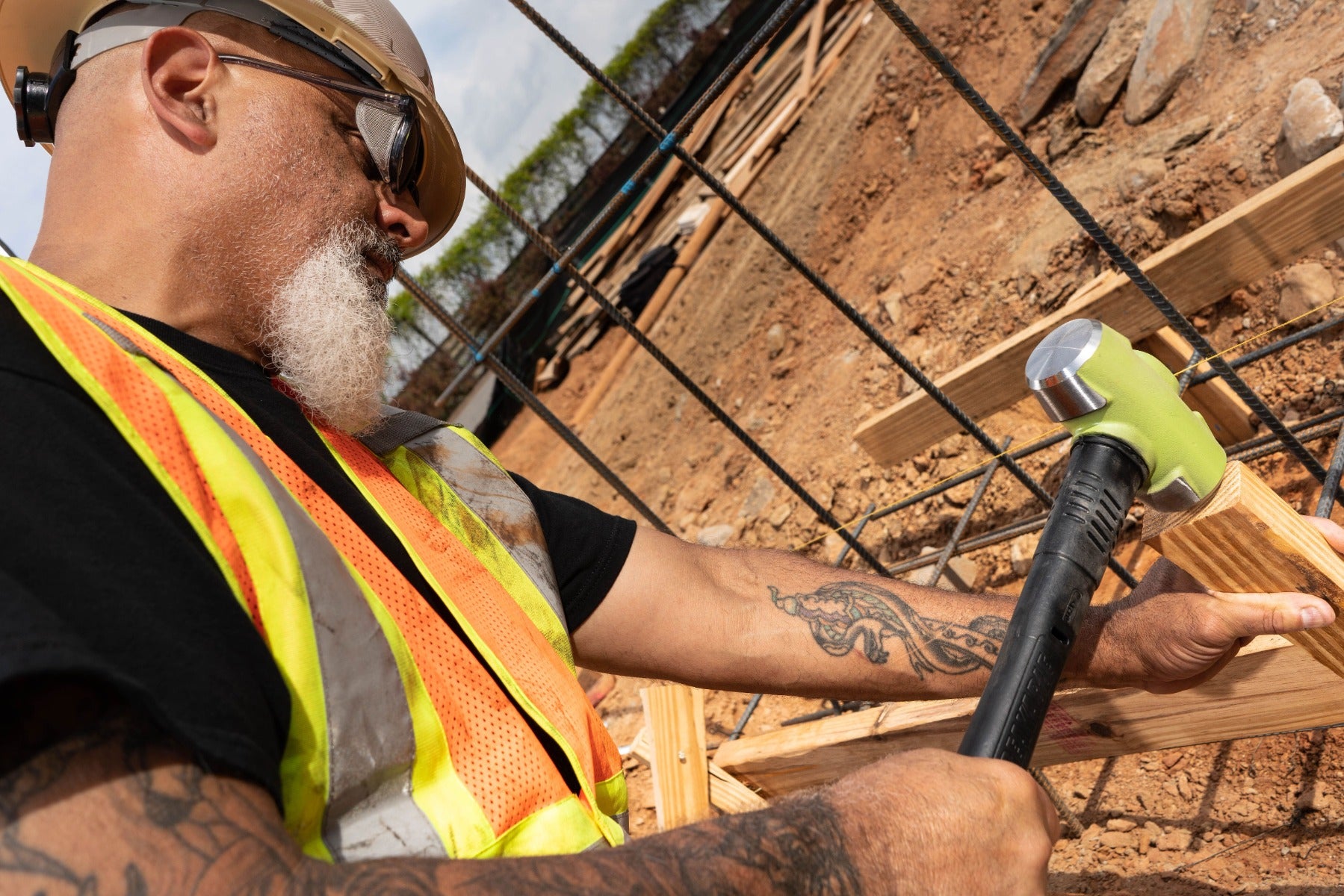 Jet 6 lb. Head, 16 in. B.A.S.H Sledge Hammer 20616