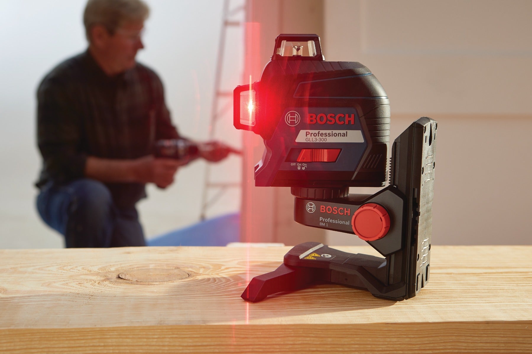 Bosch 360 Deg Three-Plane Leveling & Alignment-Line Laser GLL3-300