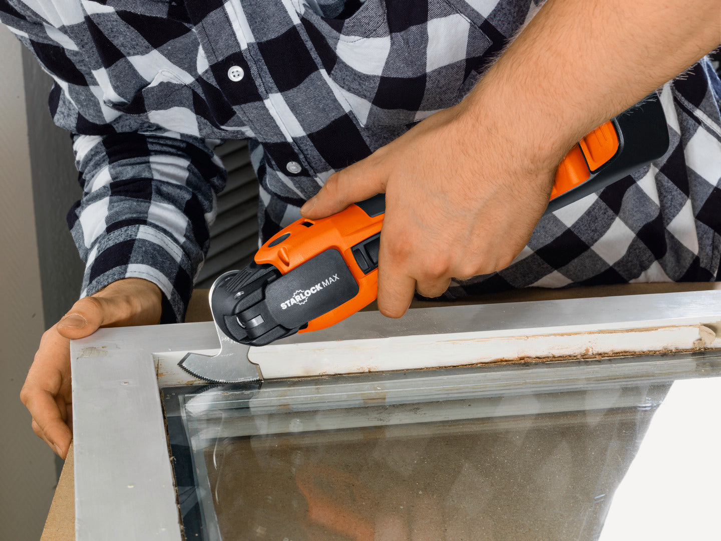 Fein MULTIMASTER Oscillating MultiTool 700 PLUS 4.0Ah 18V AMPShare 71293664090