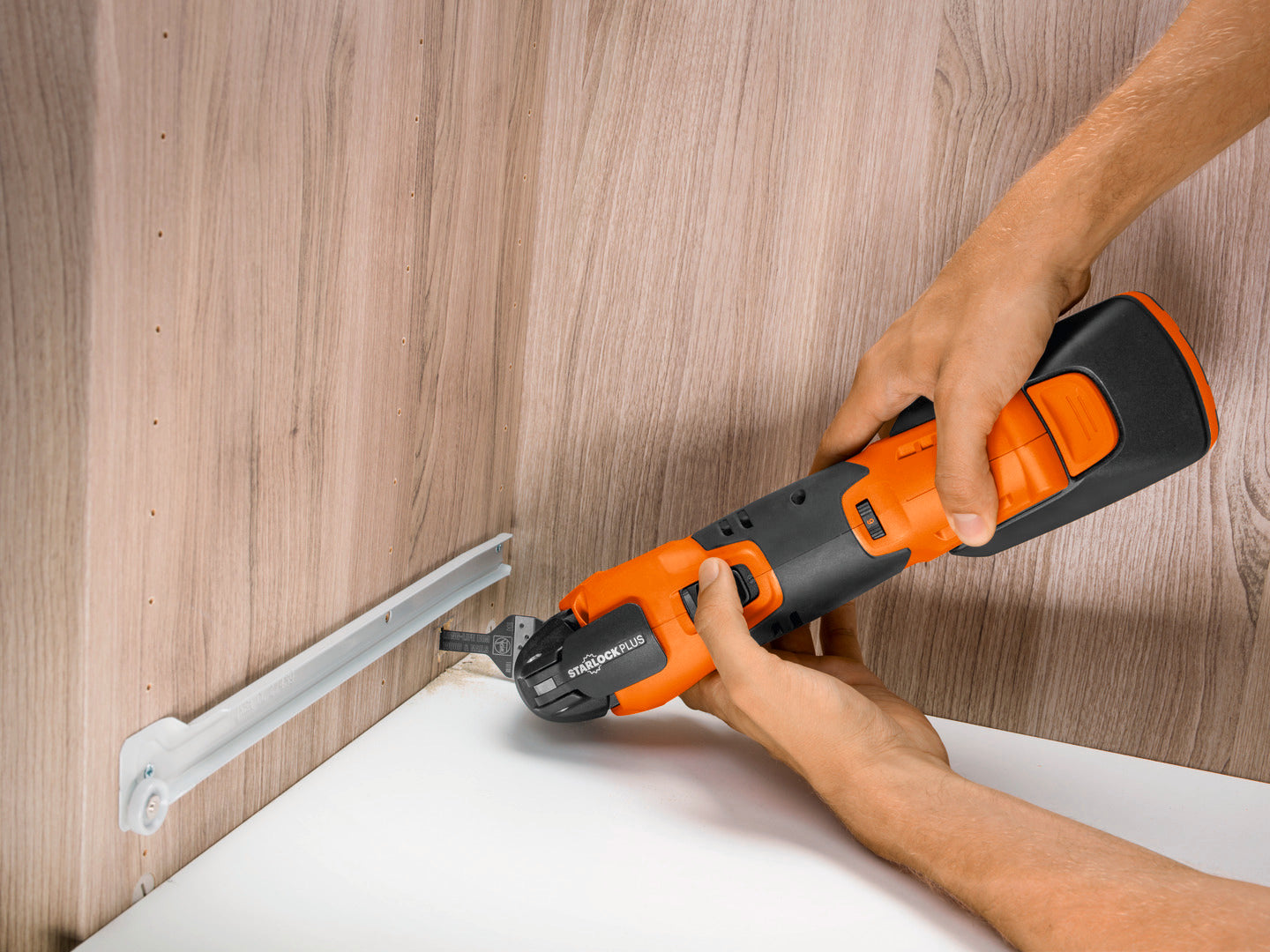Fein MULTIMASTER Cordless Oscillating Multi-Tool Kit AMM 500 PLUS TOP 4.0 Ah AmpShare 71293861090