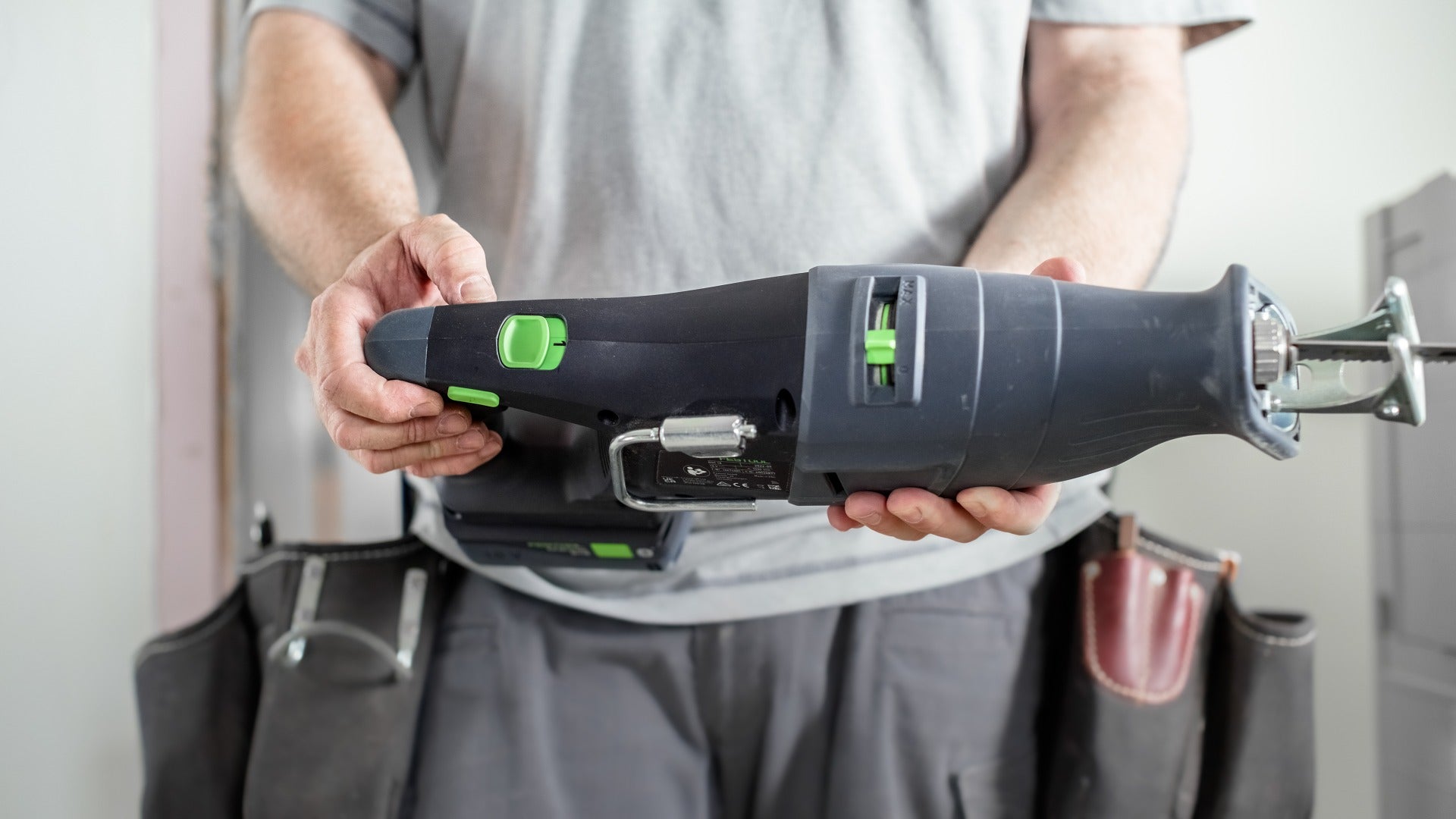 Festool Cordless Reciprocating Saw RSC 18 EB-Plus w/ 5.0Ah Battery Kit 576951
