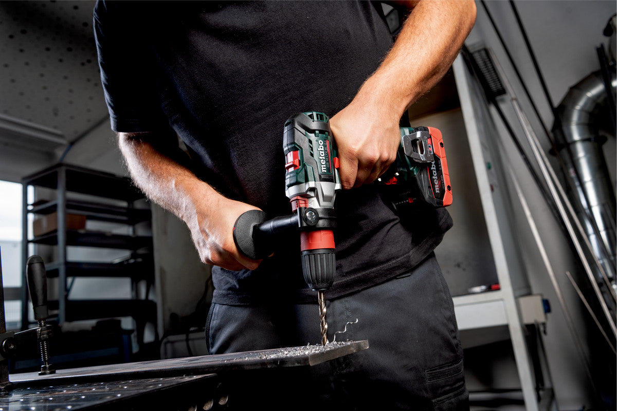 Metabo 18V Push-Pull Tapping Tool & Drill/Driver w/ 2 chucks, MetaBOX, GB 18 LTX BL Q I bare MB 602362840