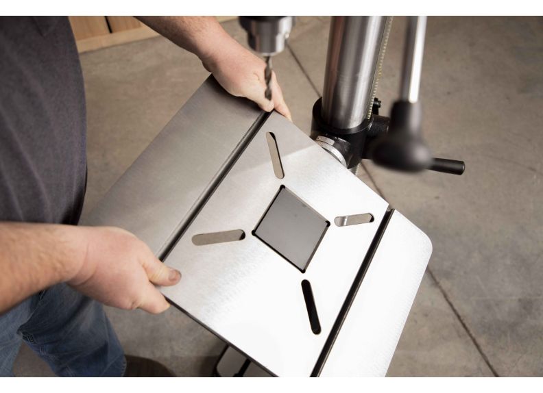 Jet JDP-17, 17 in. Floorstanding Drill Press, 3/4HP 1PH 115V 716300