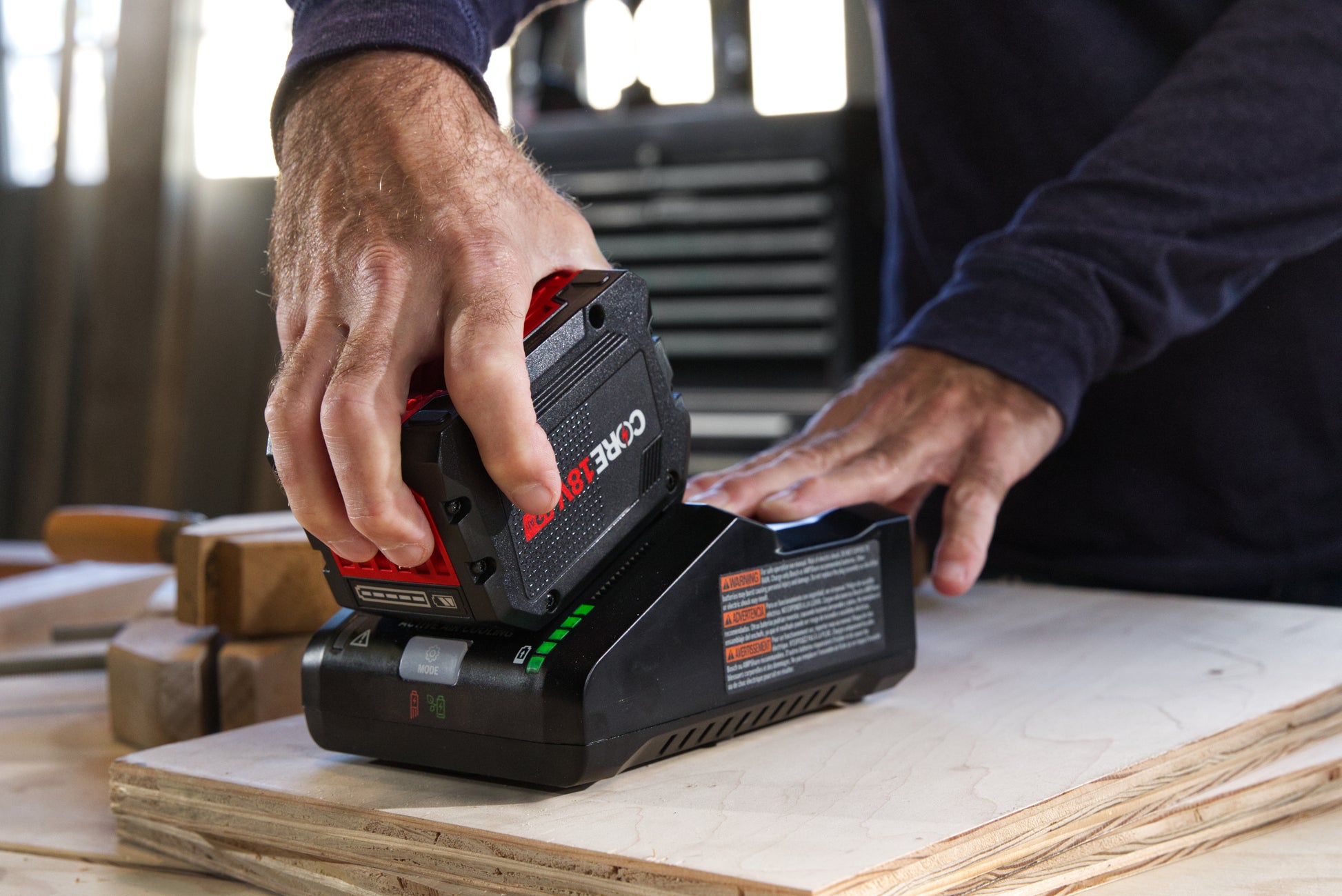Bosch CORE18V PROFACTOR Starter Kit w/ 12 Ah Exclusive Battery & Turbo Charger GXS18V-32N112