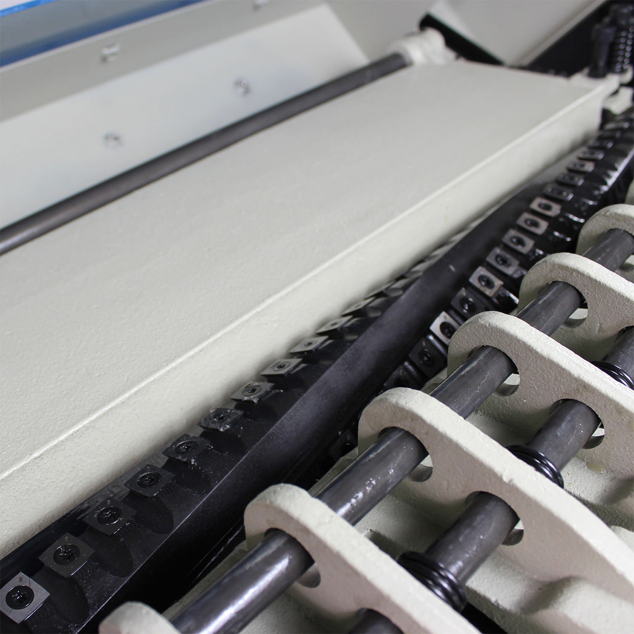 Baileigh IP-2209-HD, 220V 3 Phase 10HP 22 in. Heavy Duty Planer, 9 in. Maximum Cutting Height DRO 1014767