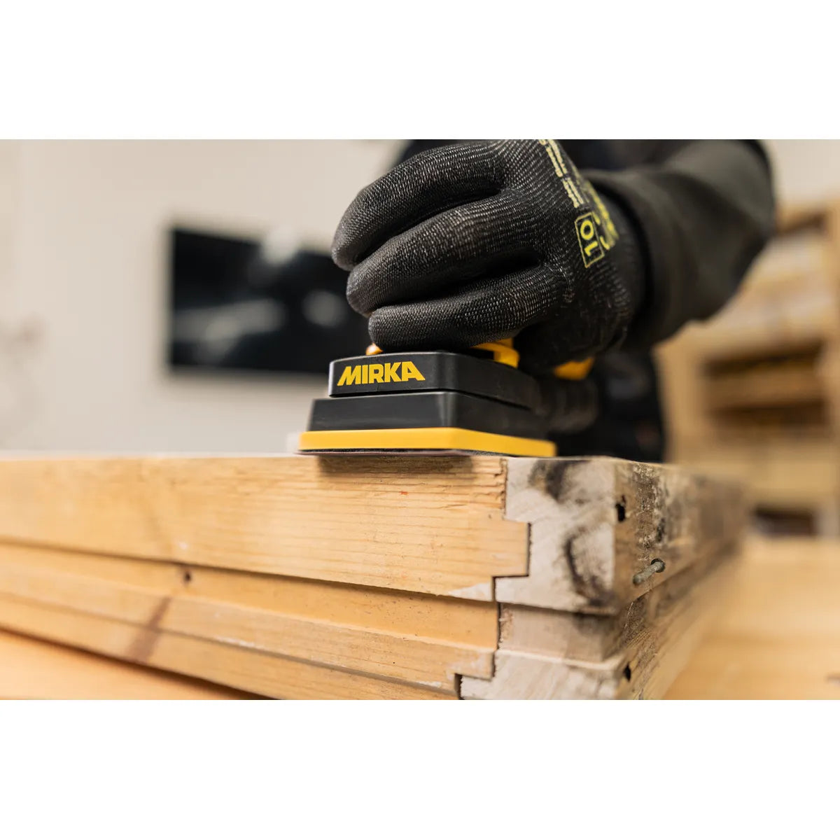 Mirka 3" x 4" Orbital Sander DEOS II 343X (3mm Orbit) MID3434044US