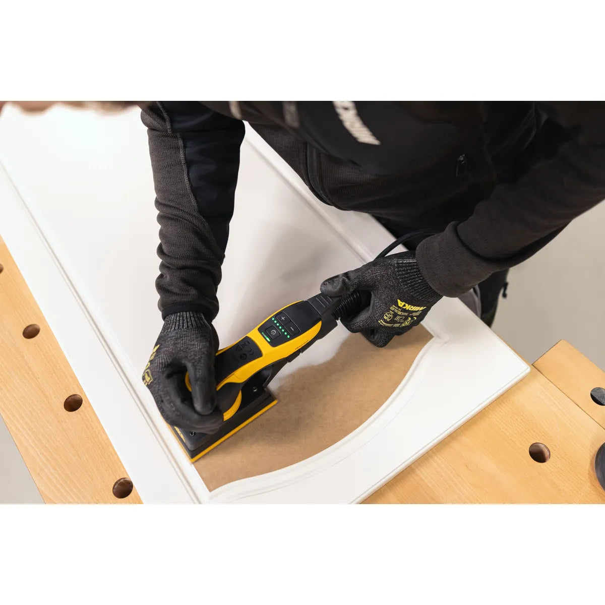 Mirka 3" x 5" Orbital Sander DEOS II 353X (3mm Orbit) MID3534044US