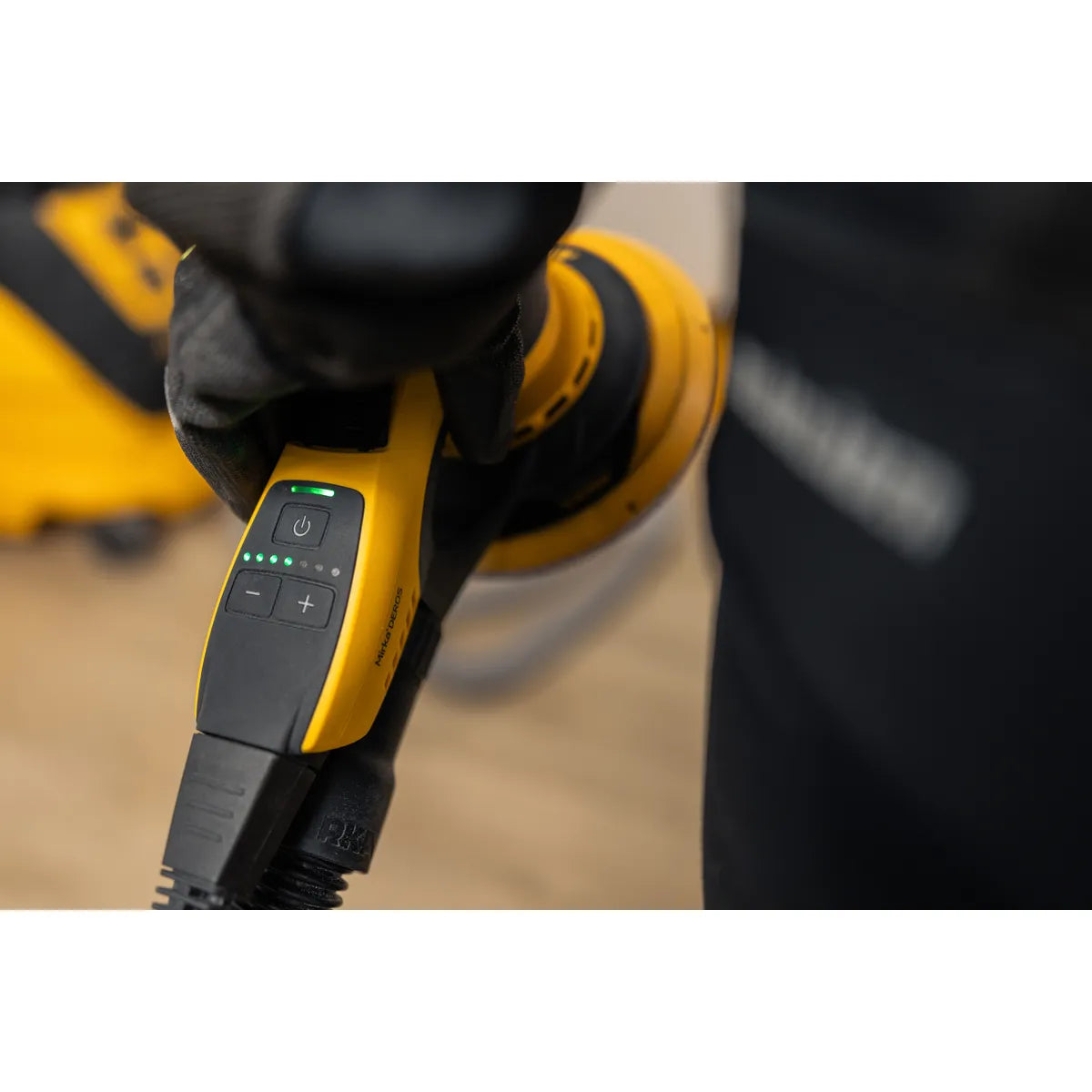 Mirka 6" Random Orbital Sander DEROS II 650X (5mm Orbit) with Case MID65040CAUS