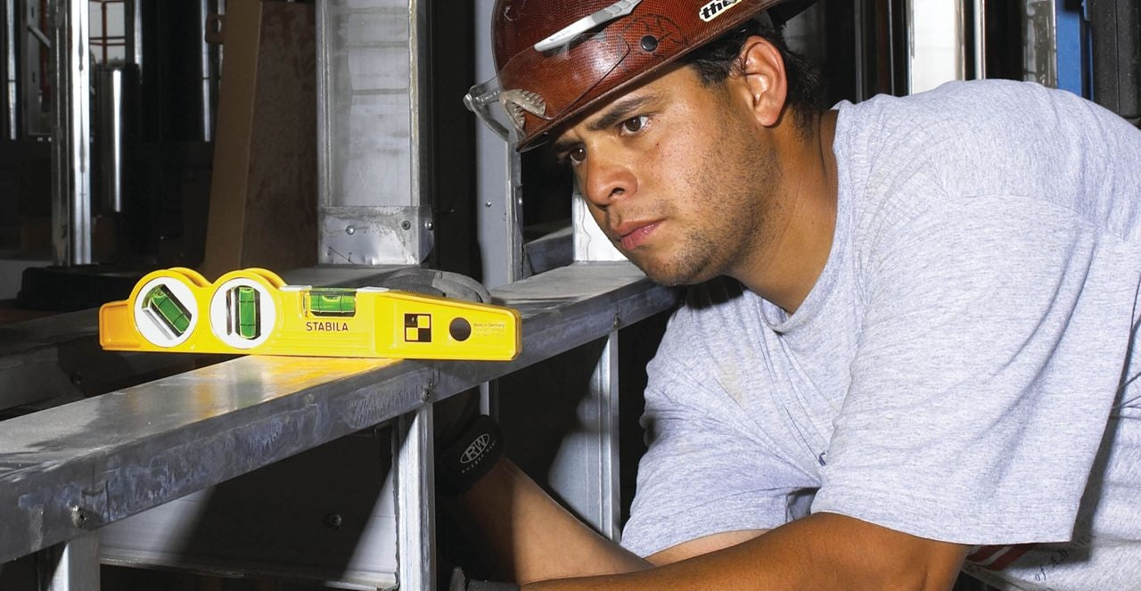 Stabila 10 in. TYPE 81 SV REM W45 Die Cast Magnetic Torpedo Level with 45-Degree Vial & V-Groove 25245