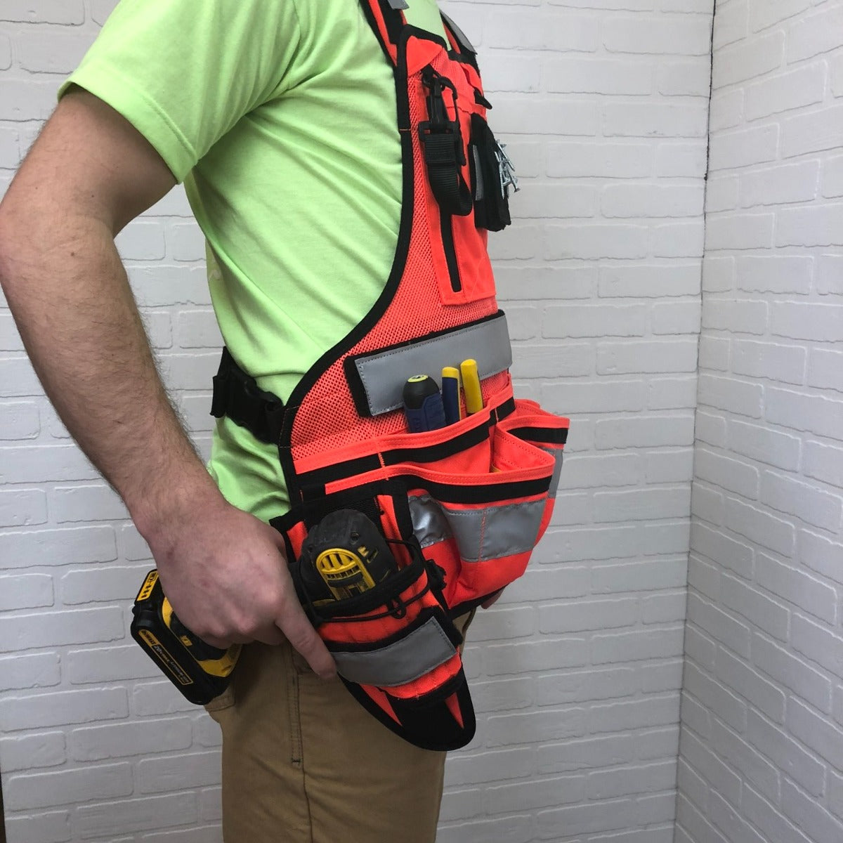 Atlas46 JourneyMesh Chest Rig, Hi Viz Orange A46-12-00016-1049-00
