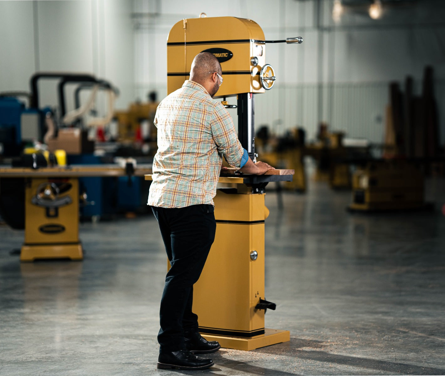 Powermatic PM2415BT 24 in. Bandsaw with ArmorGlide, 5HP 1PH 230V 1791259BT