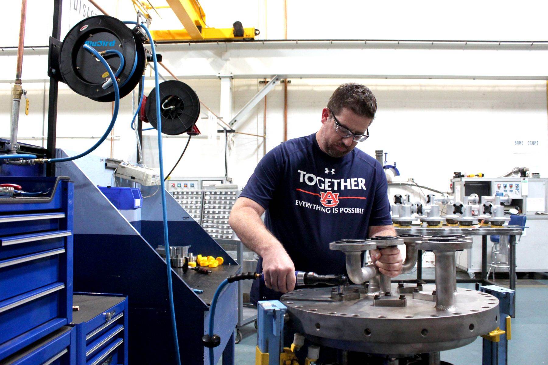 Blubird 3/8" X 100' Air Hose Dual Arm XL 18 Gauge Retractable Reel w/ 3' Jumper Hose 3/8" Male-NPT BBRDA38100