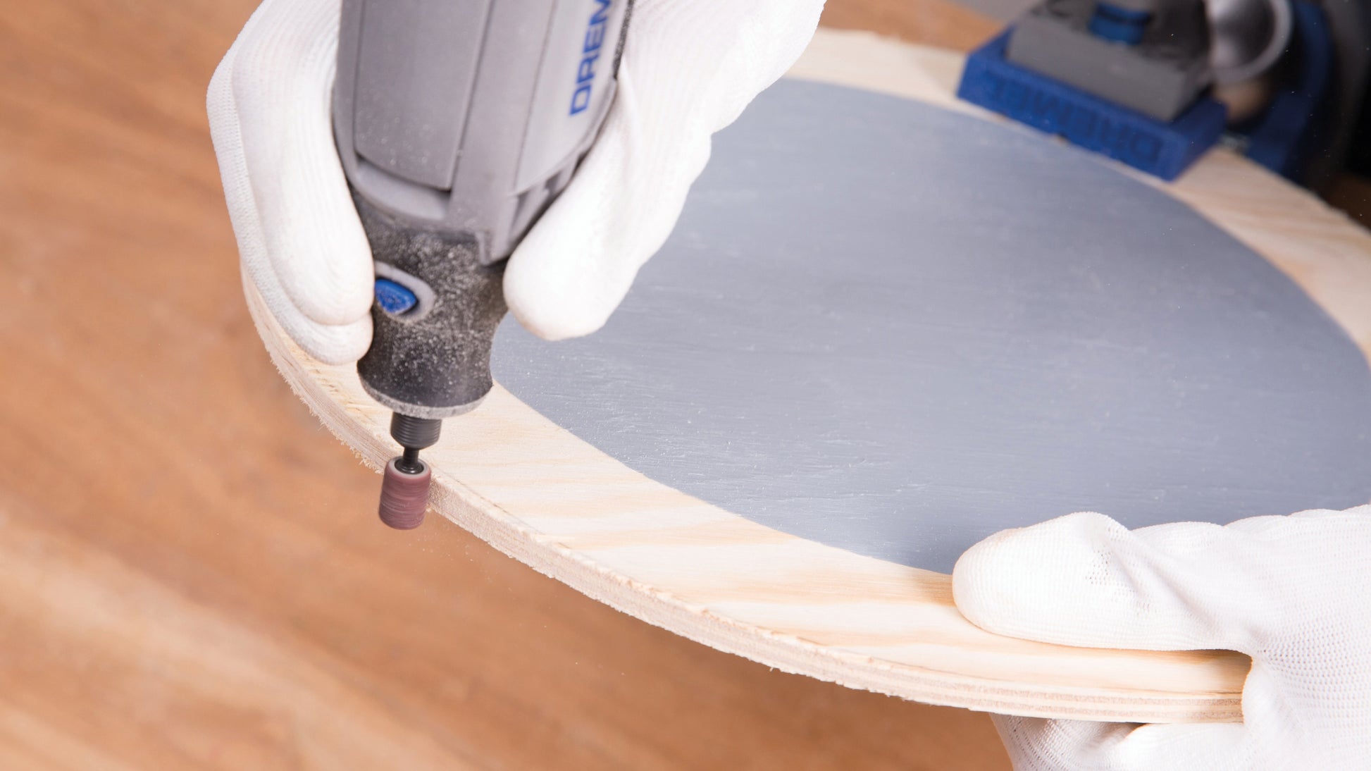 Dremel 1/4 in. 60 Grit Sanding Band & Mandrel 430