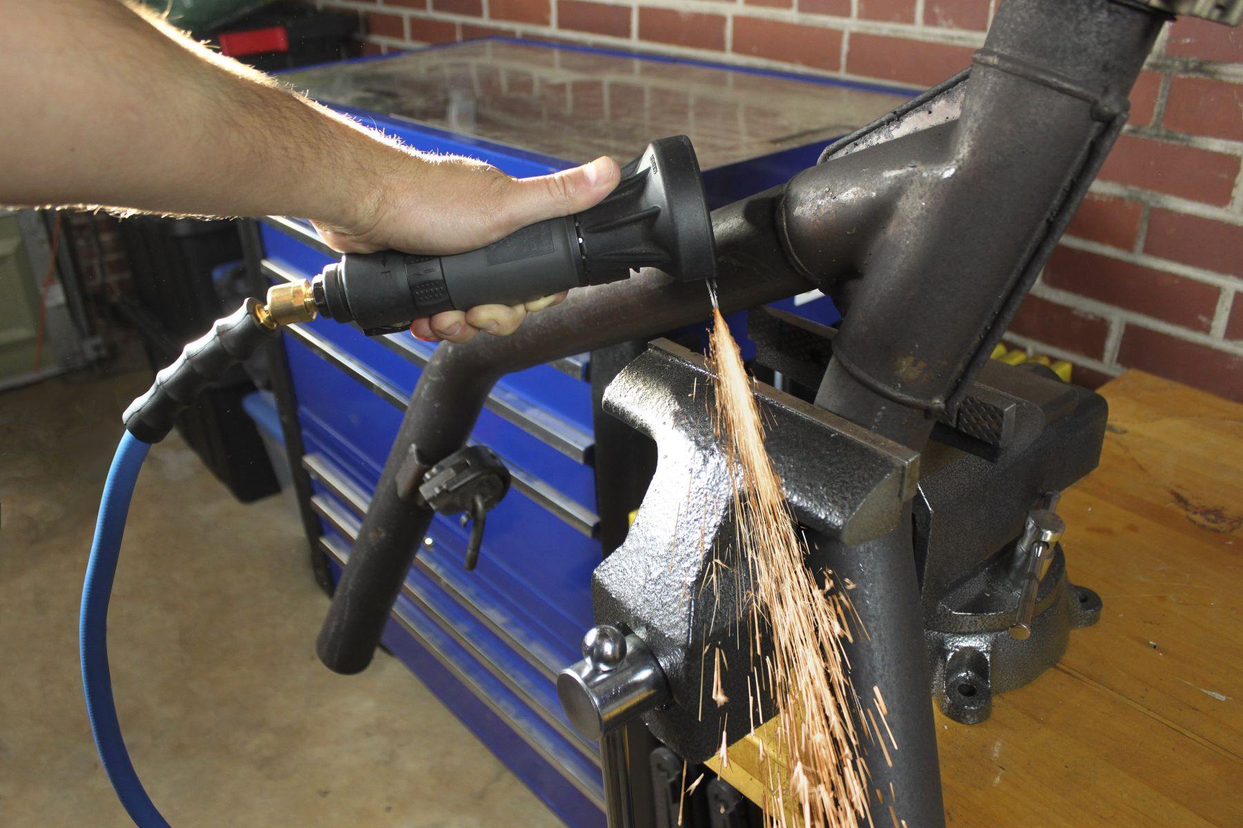 Blubird 3/8" X 5' Rubber Air Hose Whip / Snubber 3/8" Male-NPT BBSR3805