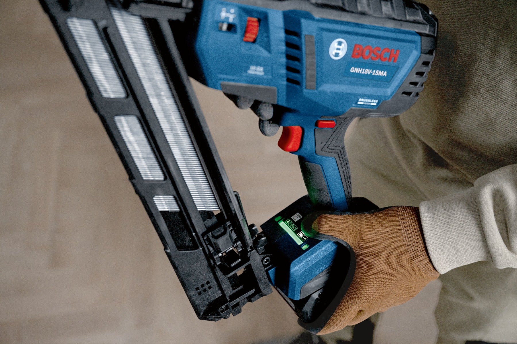 Bosch 18V Brushless 15-Gauge Angled Finish Nailer (Bare Tool) GNH18V-15MAN