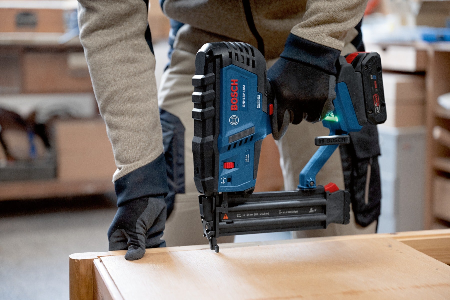 Bosch 18V Brushless 18-Gauge Brad Nailer (Bare Tool) GNH18V-18MN