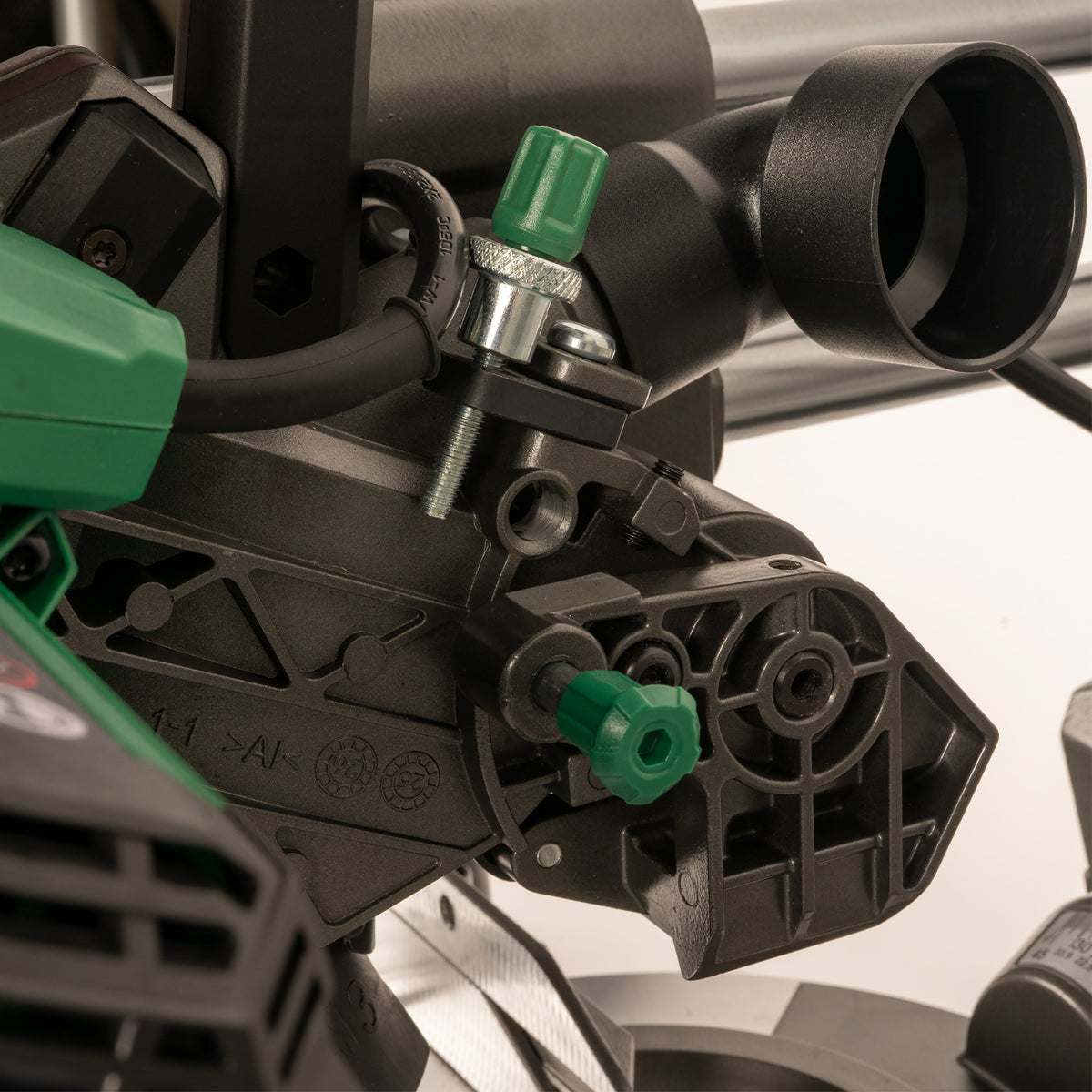 Metabo HPT 7-1/4" Sliding Single Bevel Miter Saw w/ Shadow Line, 10 Amp C7FSCM