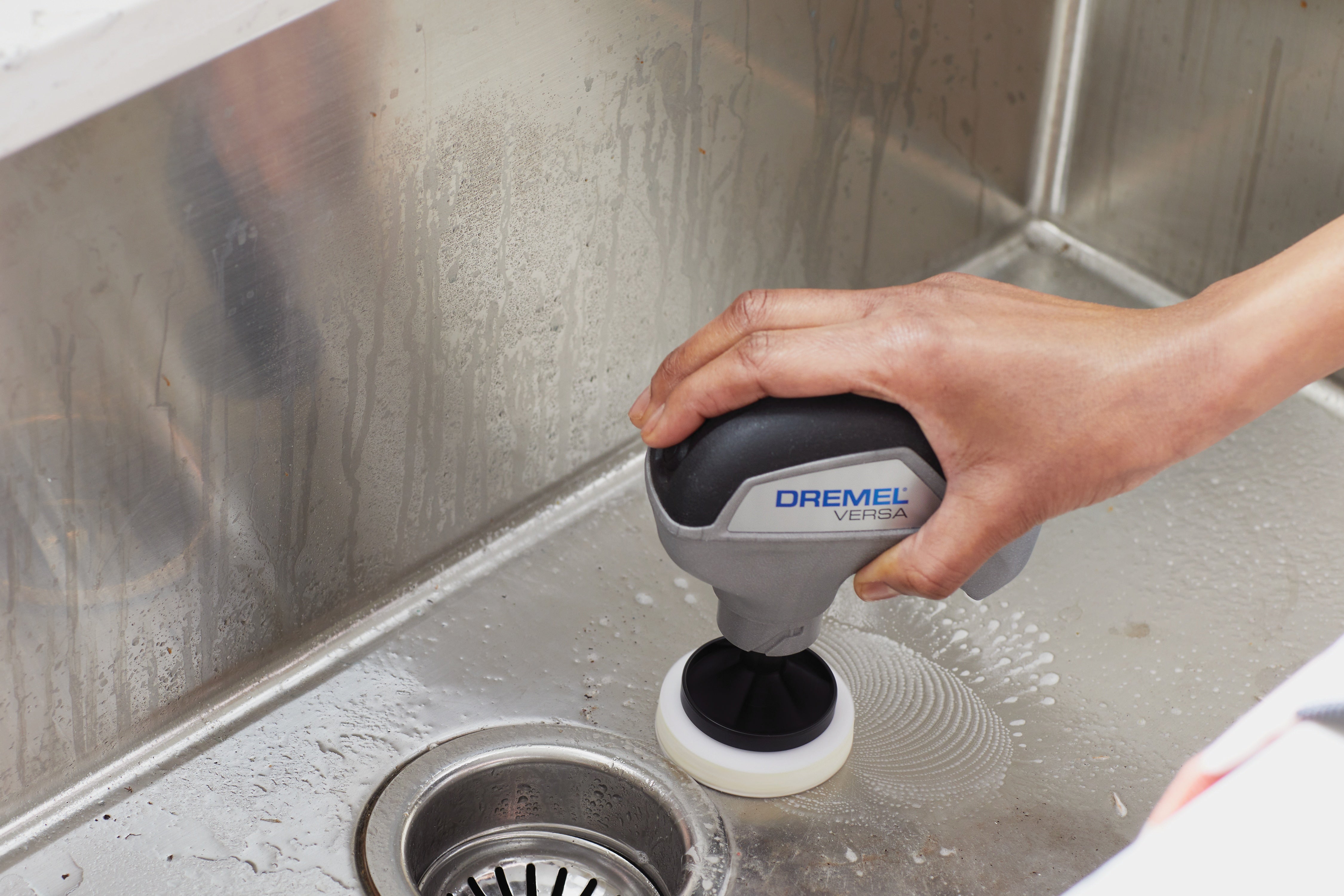 Dremel Versa Power Scrubber with Scrub Daddy Higher Performance Cleaning Pads PC10-07