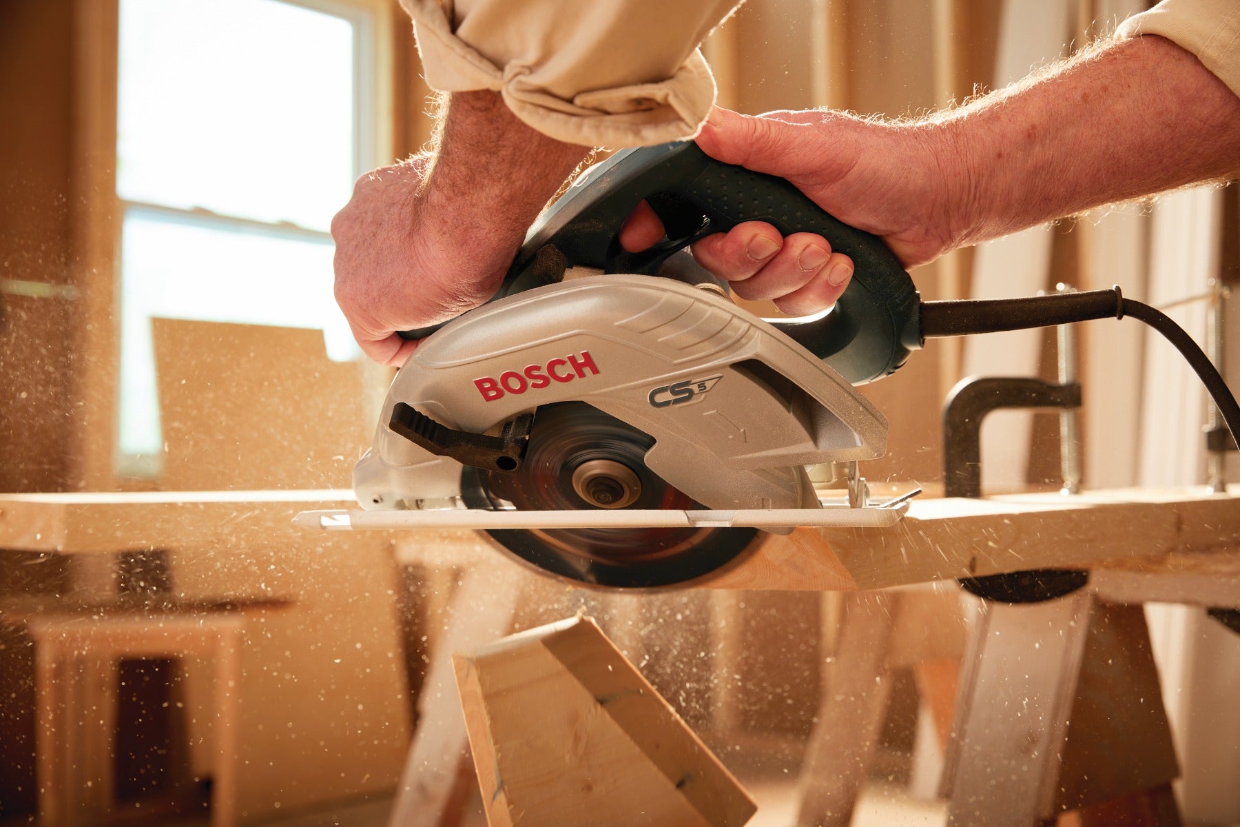 Bosch 7-1/4" Blade-Left Circular Saw, 15A CS5