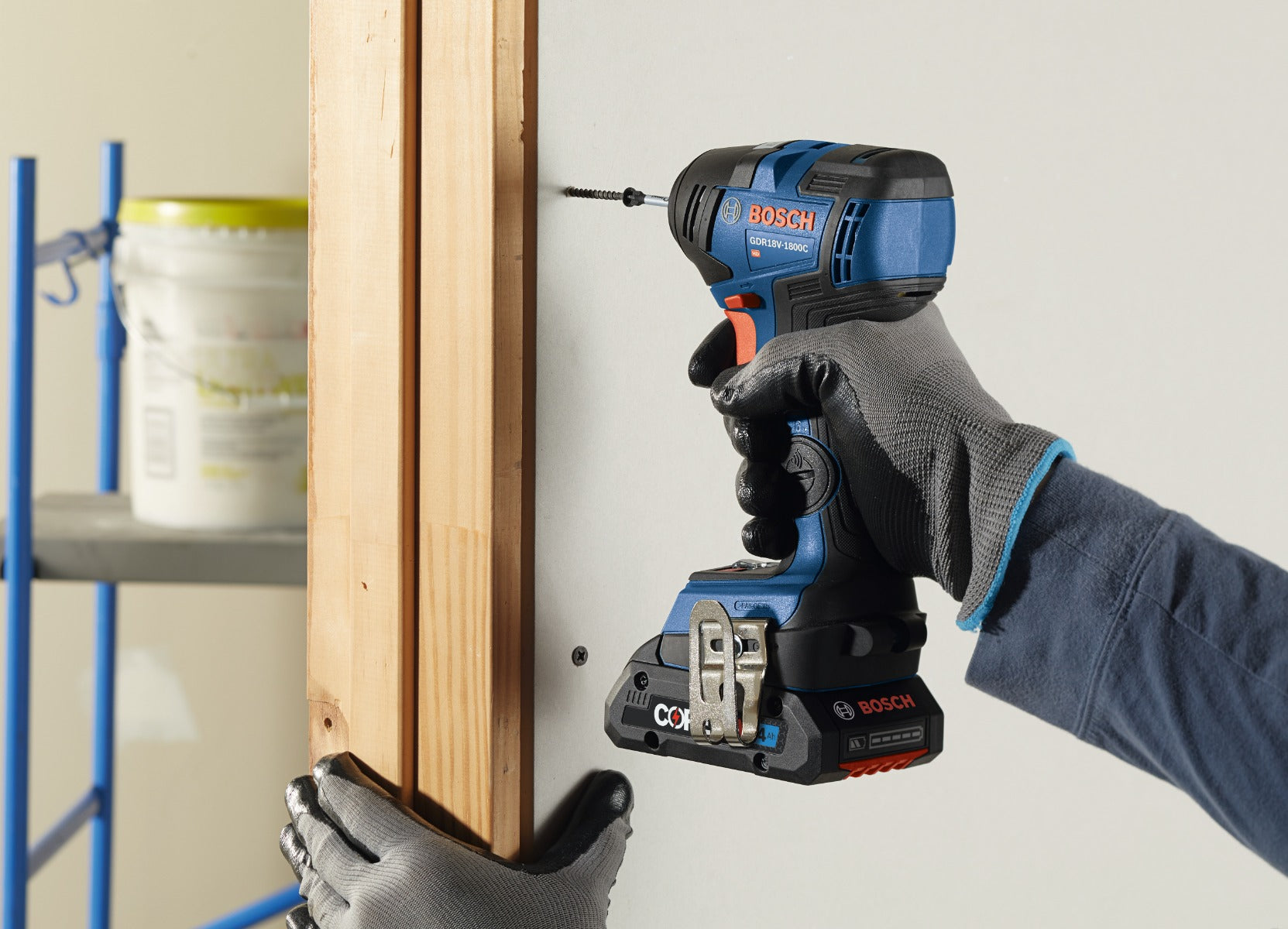 Bosch 18V Impact Driver w/ 2.0 Standard Power Battery GDR18V-1800B12