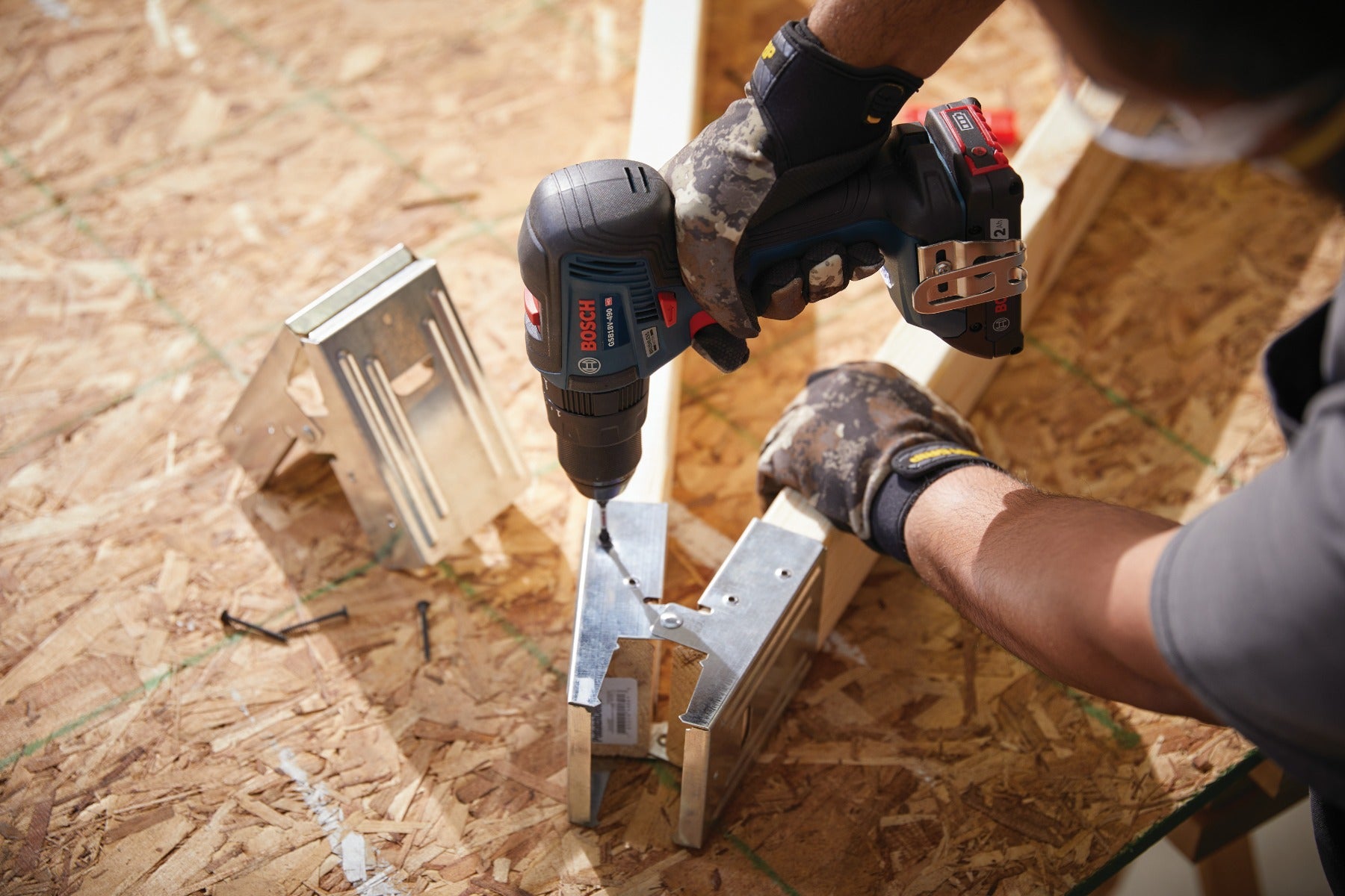 Bosch 18V Brushless Hammer Drill Driver w/ 2.0 Battery GSB18V-490B12