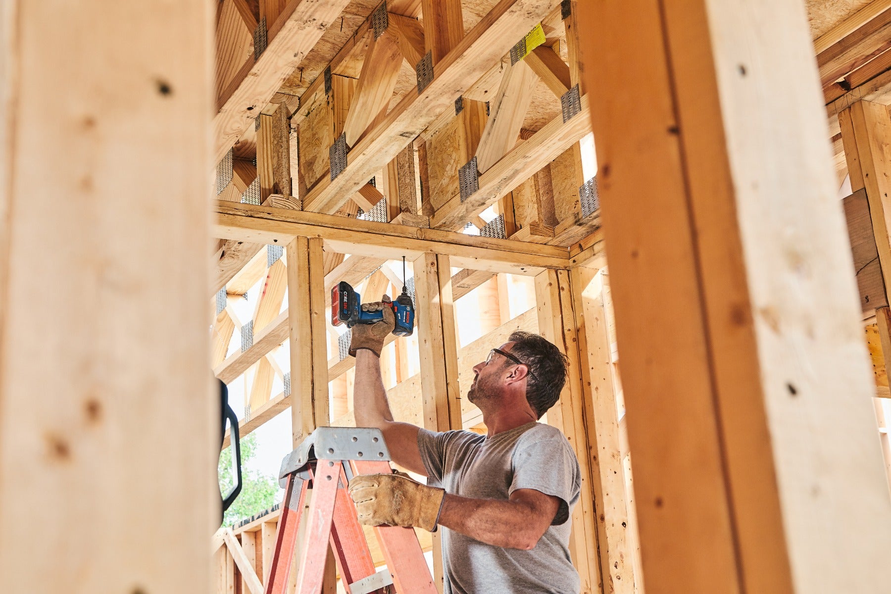 Bosch 18V Brushless Advanced Connected-Ready Impact Driver GDR18V-1860CB25