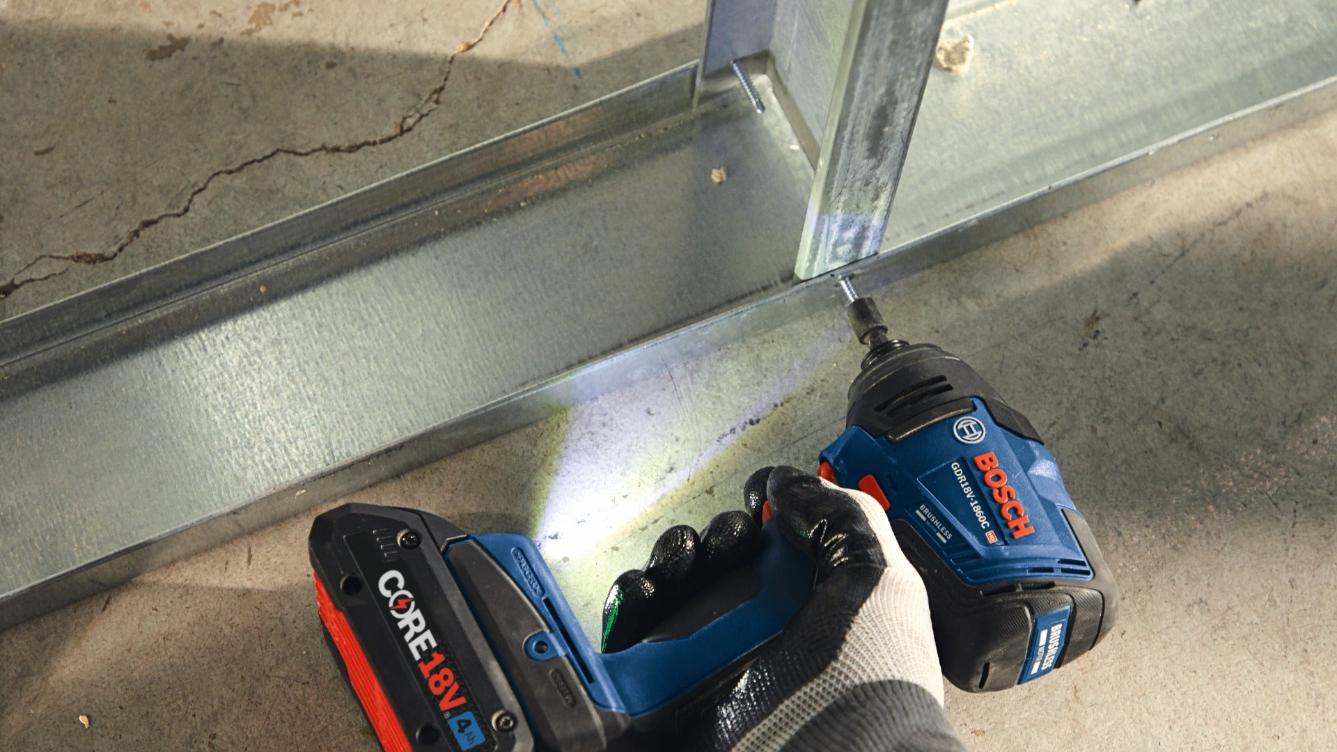 Bosch 18V Brushless Advanced Connected-Ready Impact Driver GDR18V-1860CB25