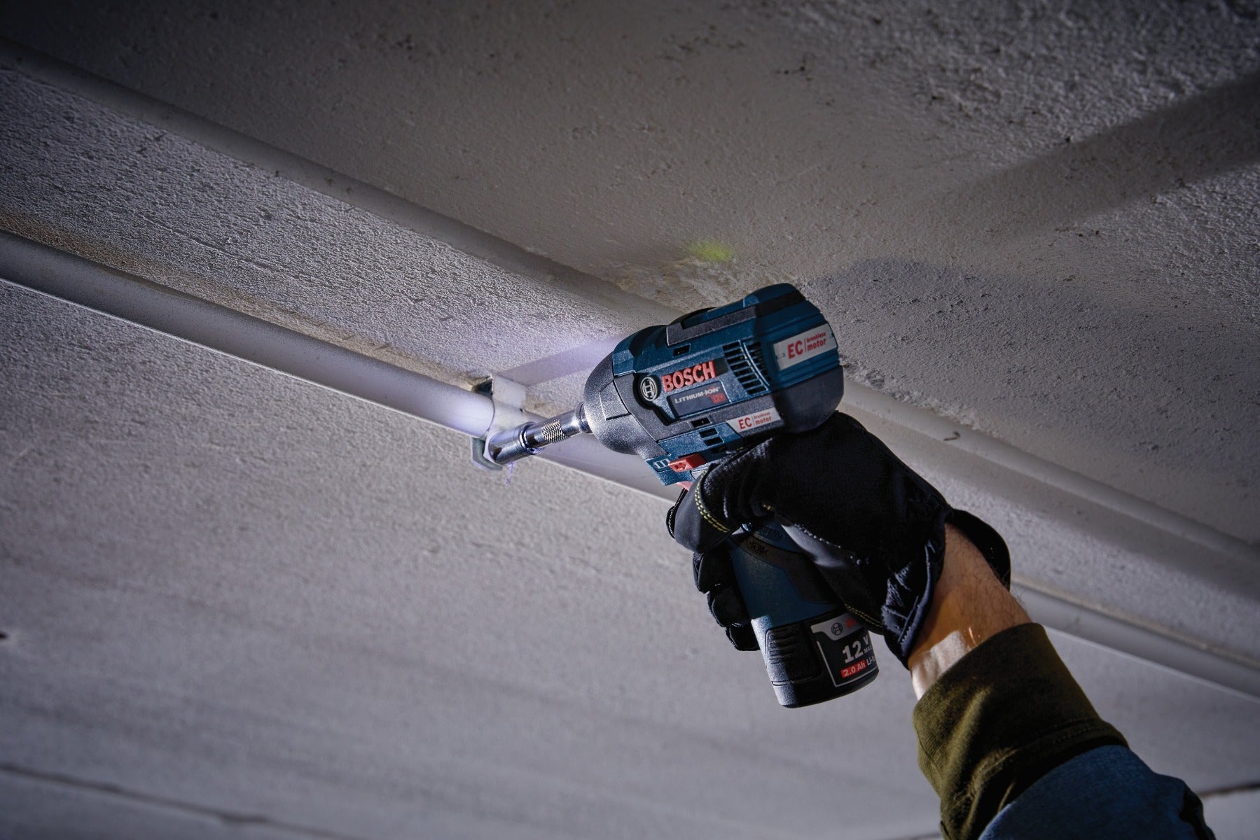 Bosch 12V Max Brushless 3/8 in. Impact Wrench Kit
