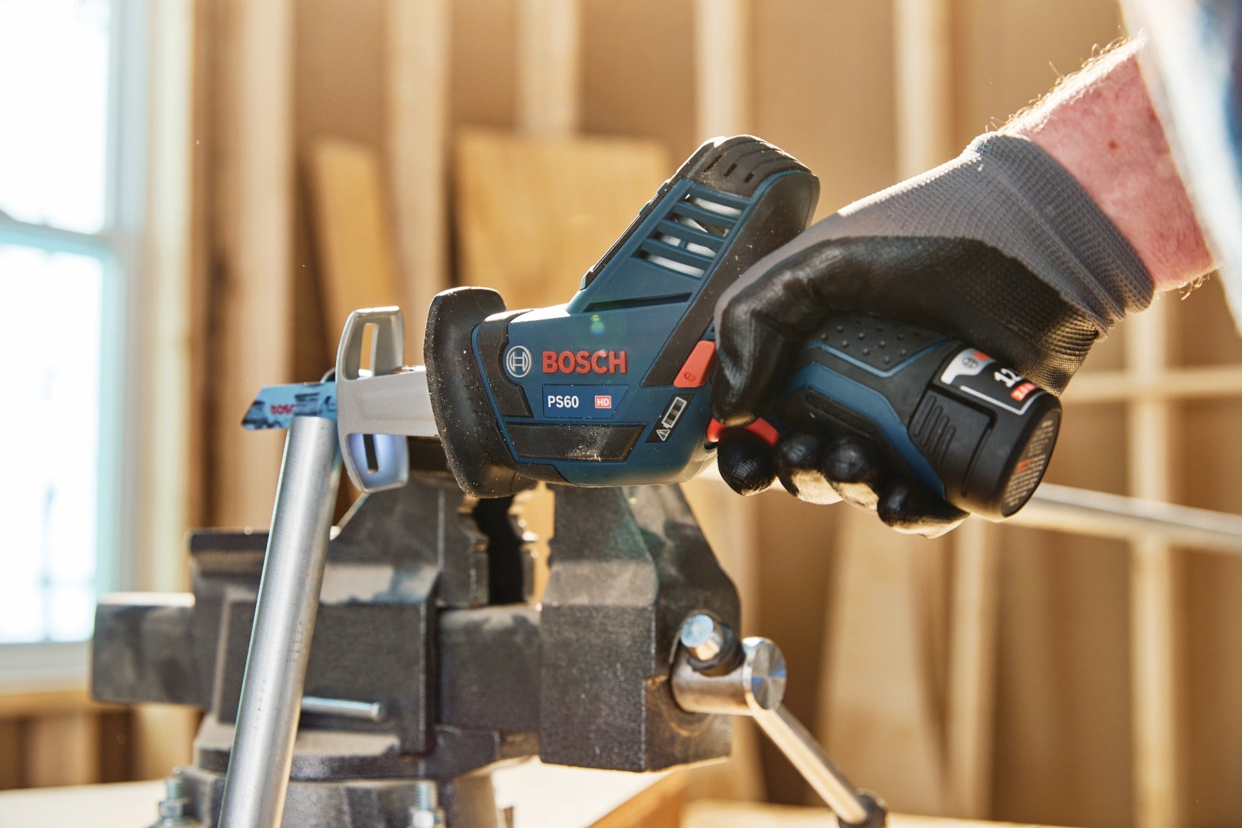 Bosch 12V Max Reciprocating Saw Kit