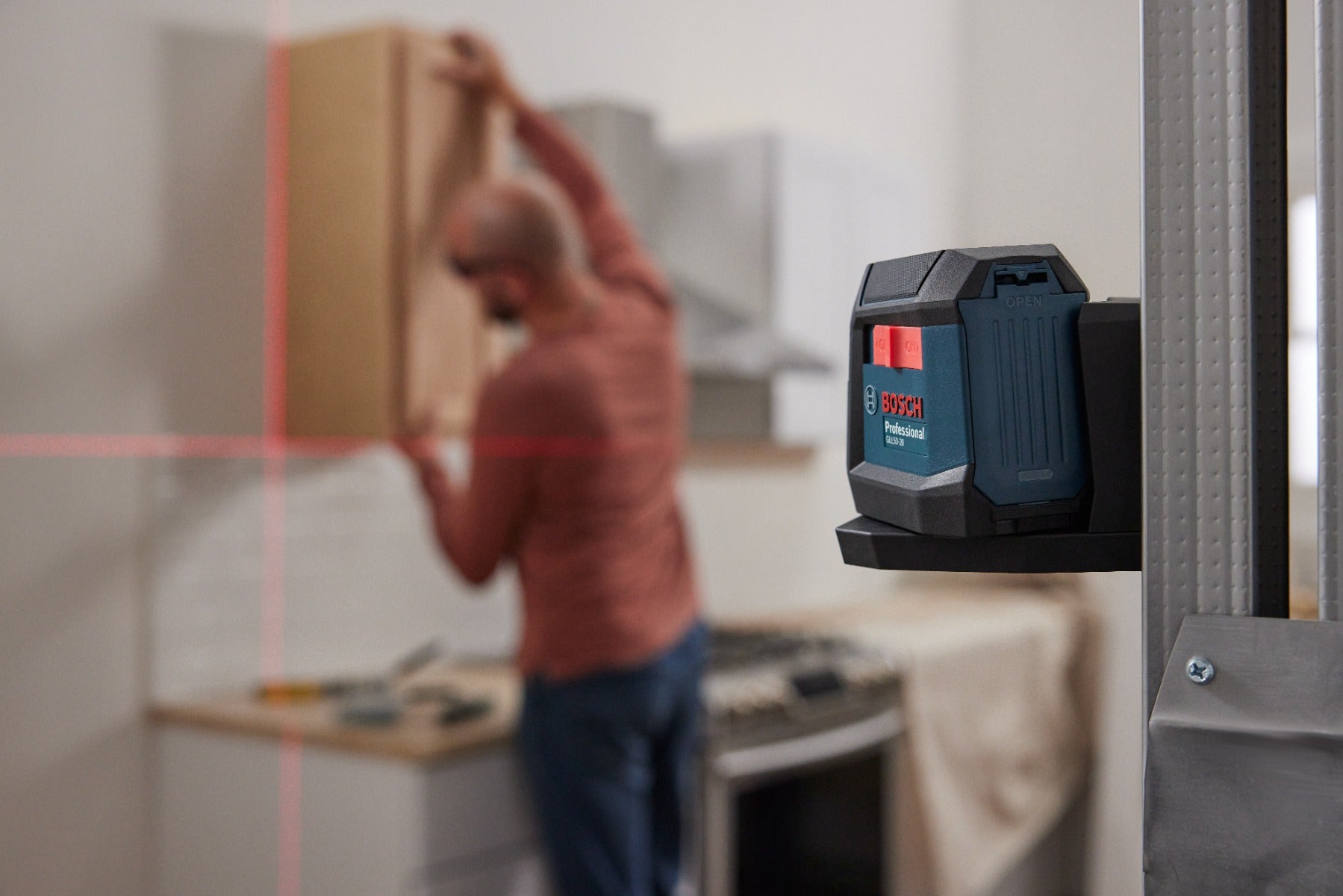 Bosch Self-Leveling Cross-Line Laser