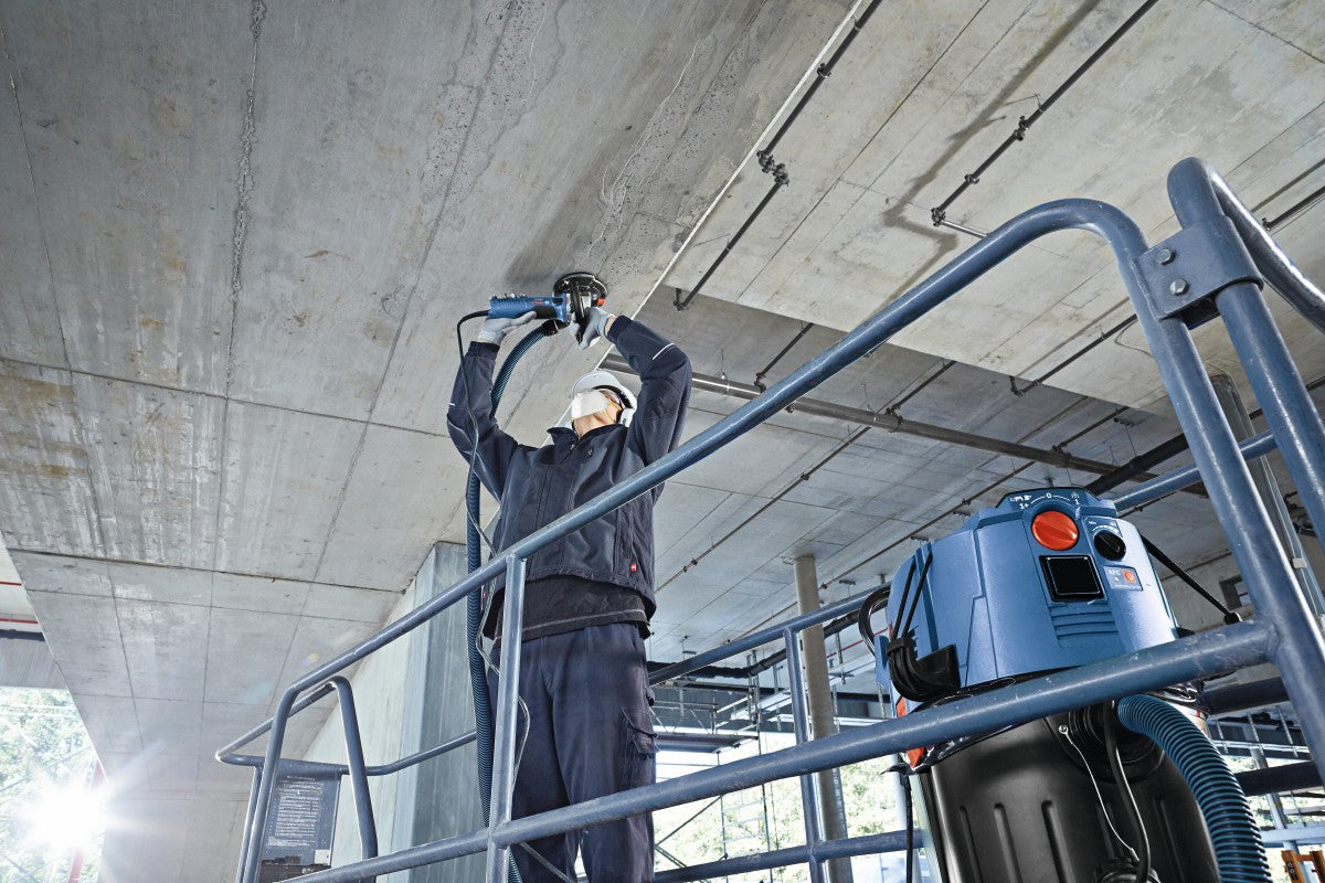 Bosch 5" Concrete Surfacing Grinder w/ Dust Shroud CSG15