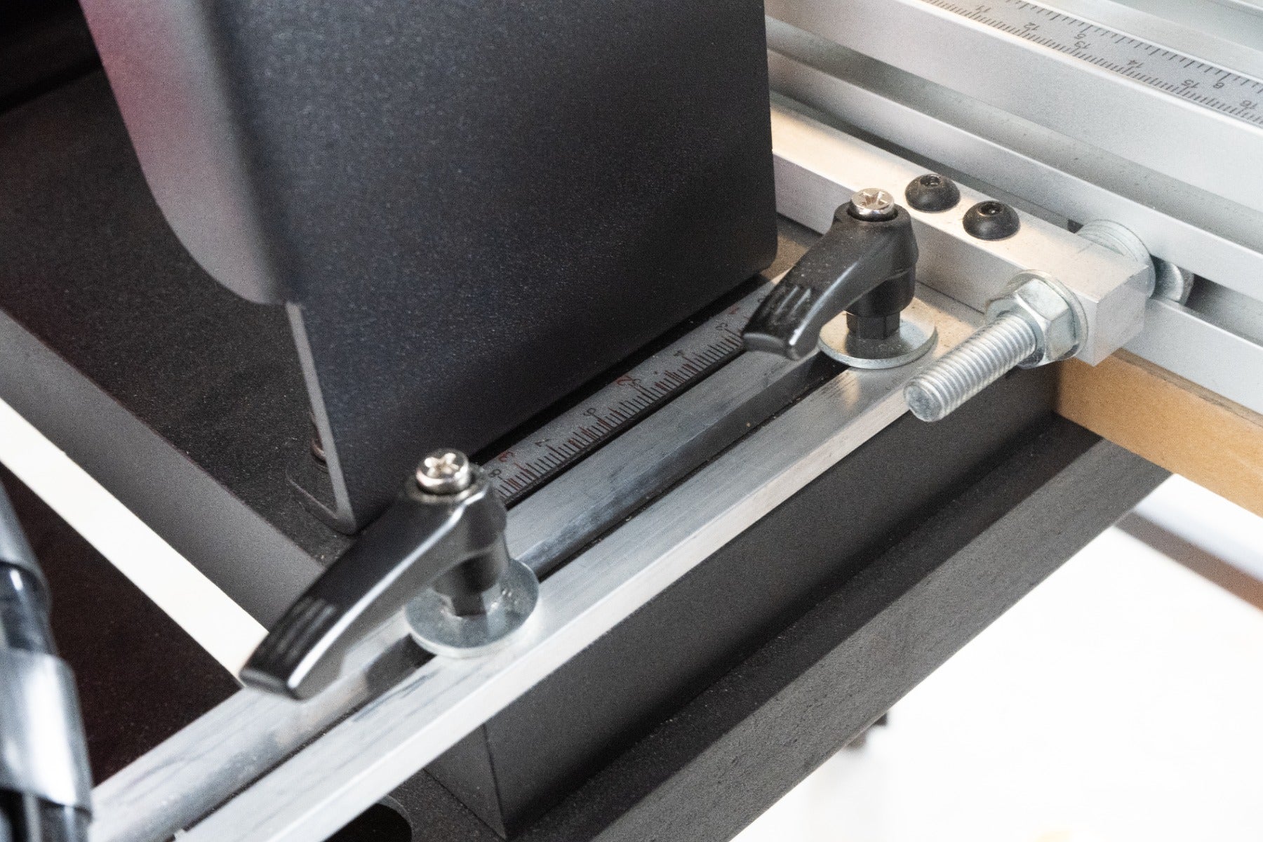 Maksiwa Pneumatic Line Boring Machine, 13 Spindle Line, 1 Phase, 110V LBP.13