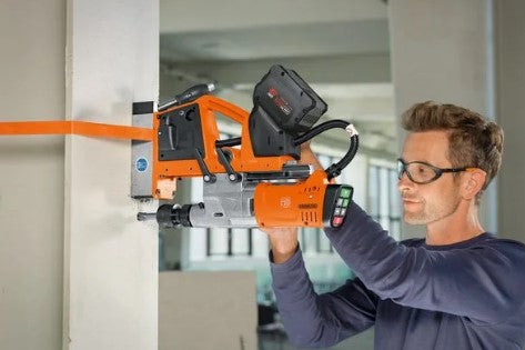 Fein Cordless Magnetic Base Drill AJMU 137 PMQW 18V AS SET 2 X 8 AH 71700563090