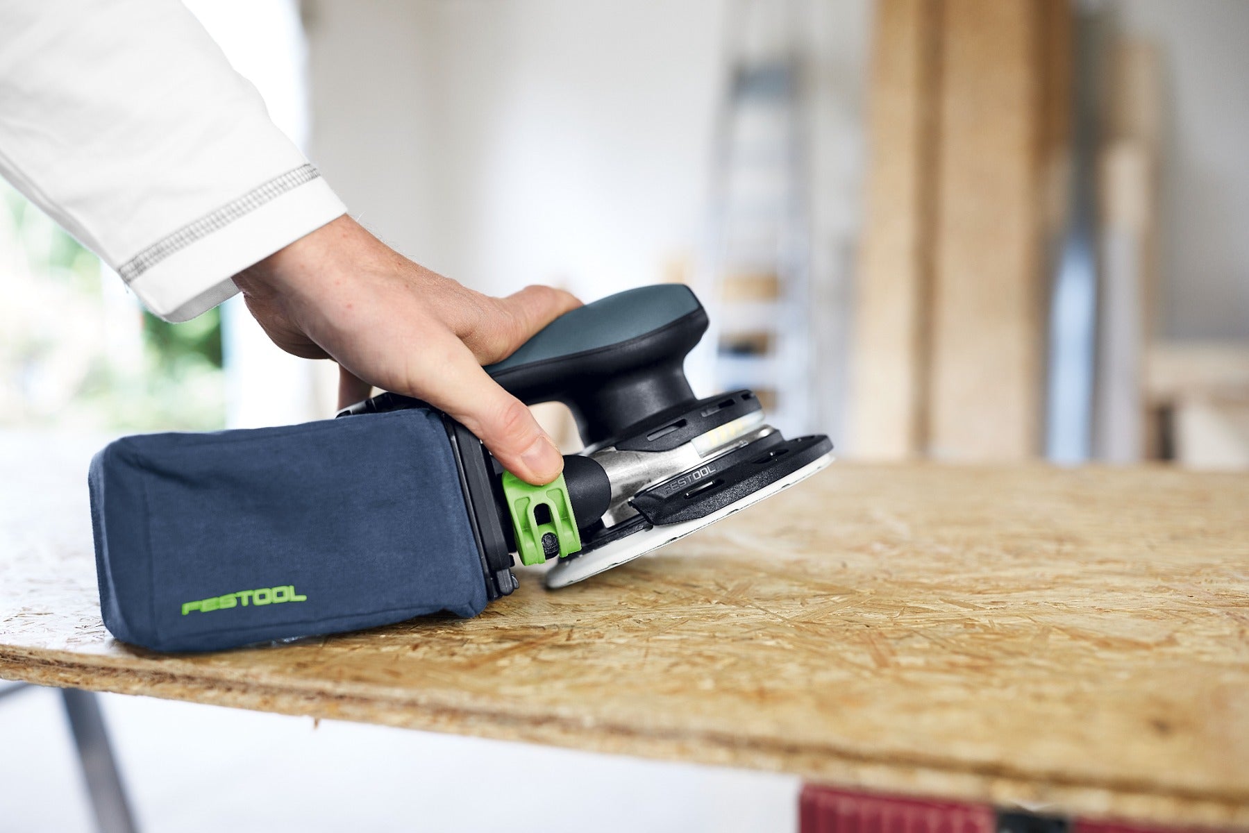 Festool 6 in. Cordless Random Orbital Sander ETSC 2 150-Basic 577725