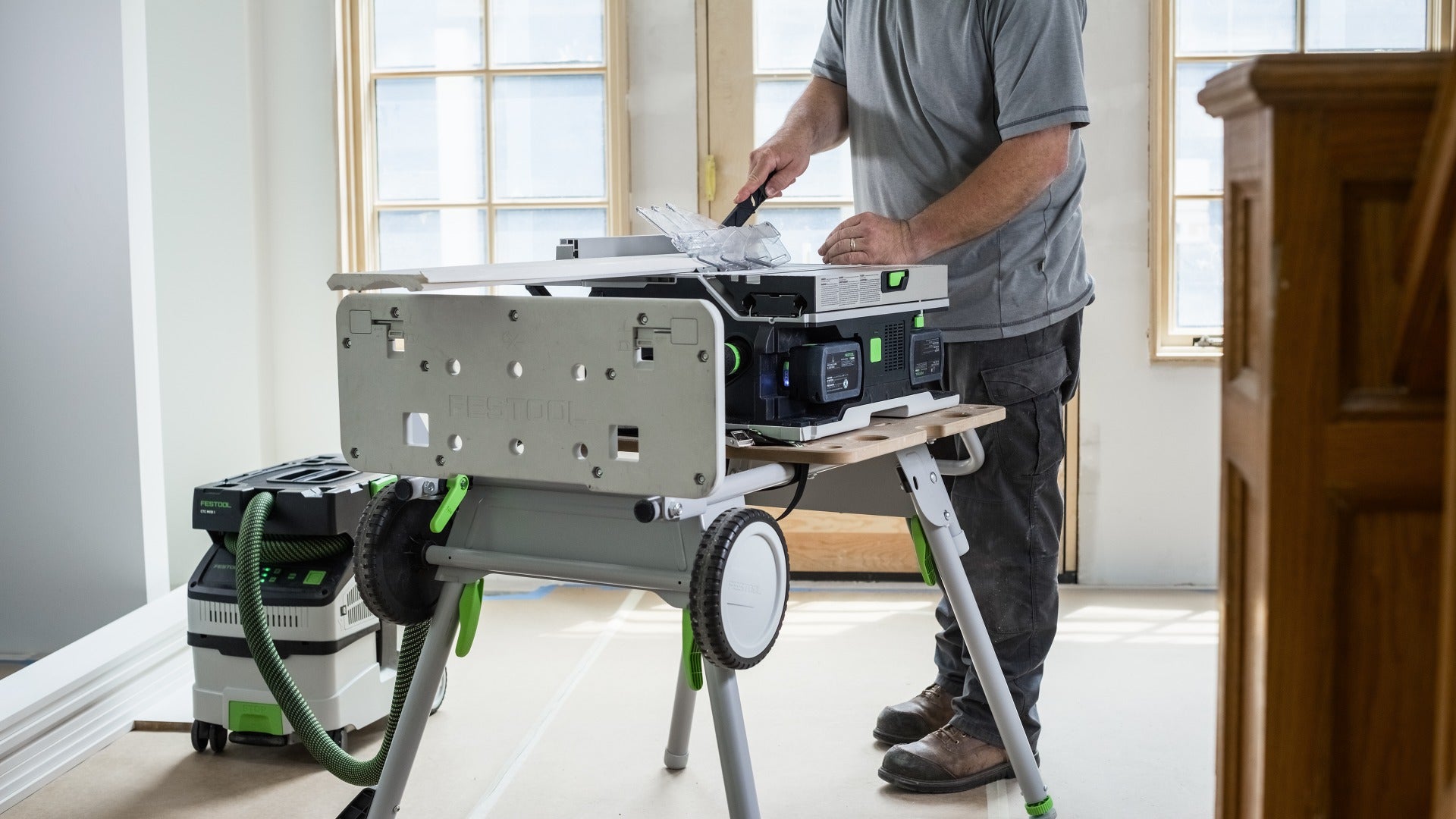 Festool CSC SYS 50 Cordless Table Saw Set with UG Underframe & Energy Kit 577383KIT