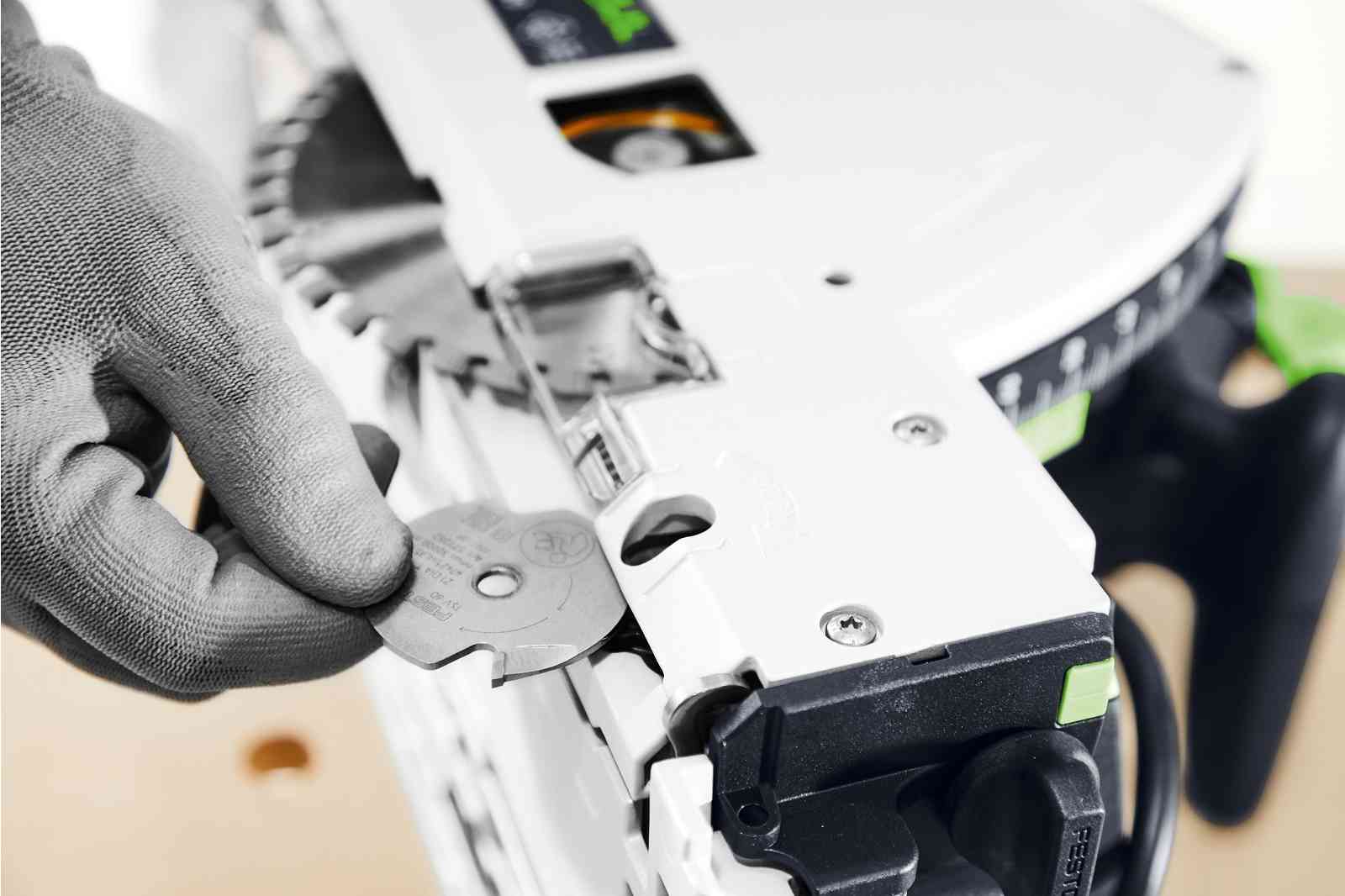 Festool Plunge Cut Scoring Track Saw TSV 60 KEB-F-Plus-FS w/ 75 in. Guide Rail FS 1900 577748KIT
