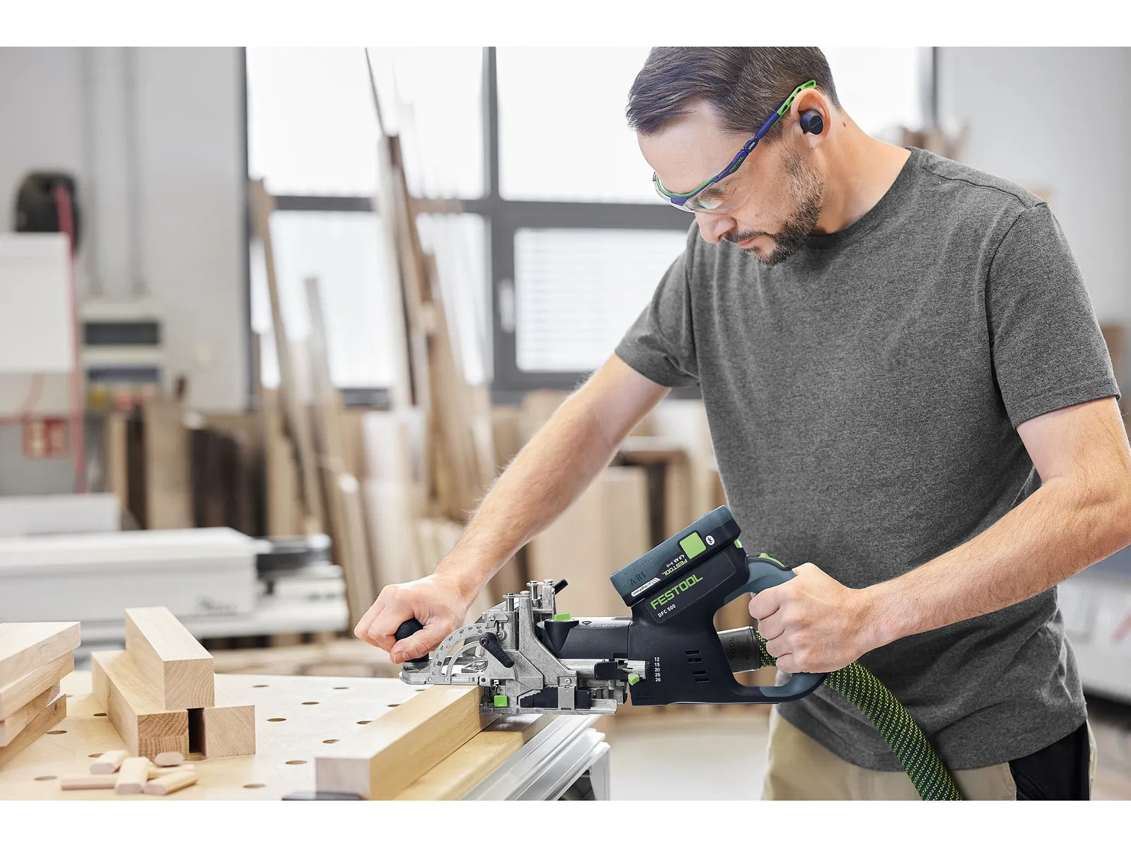 Festool Ultimate DFC 500 18V Cordless DOMINO Joiner Kit with TBX Tabless Battery Set