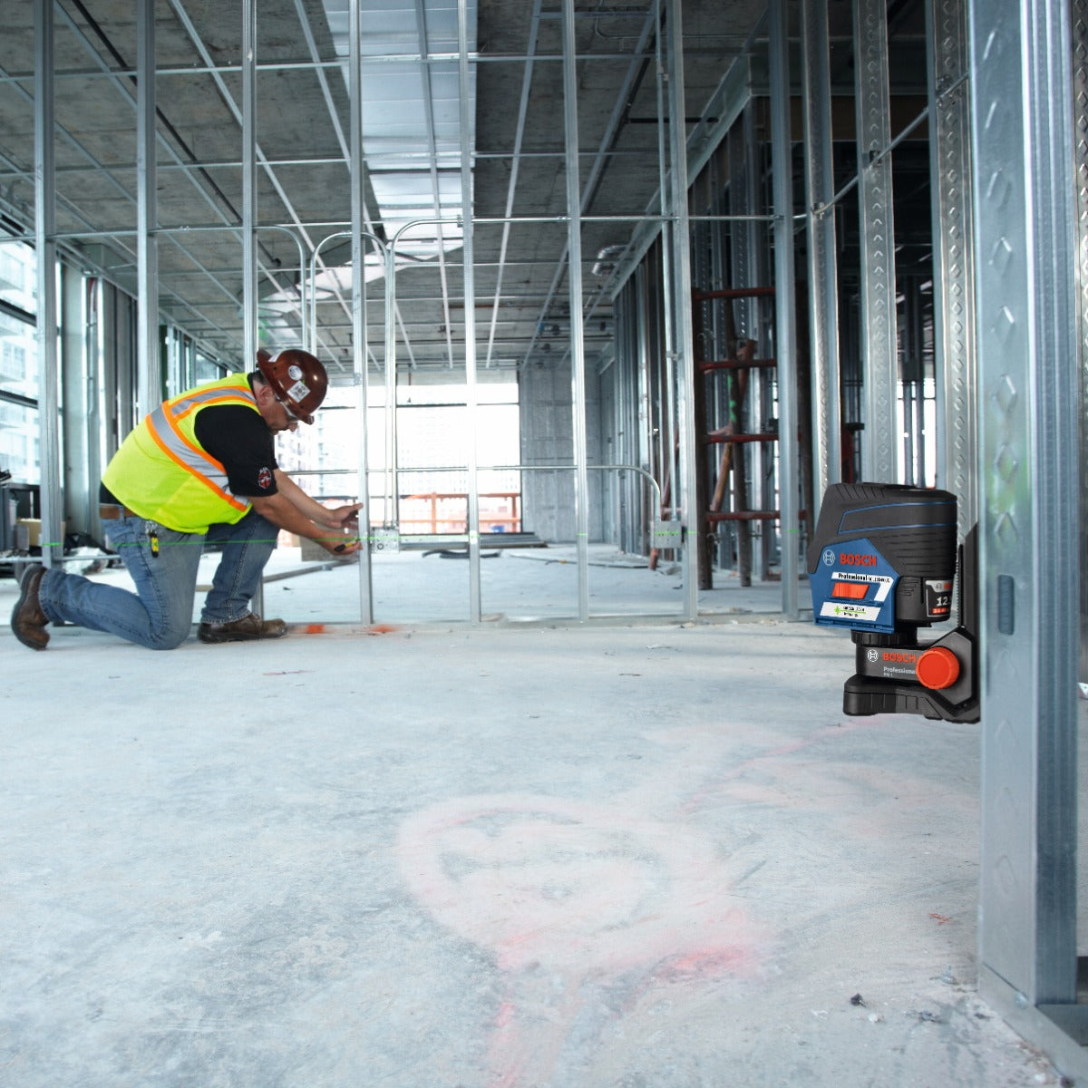 Bosch 12V Green-Beam Cross-Line Laser w/ Plumb Points GCL100-80CG