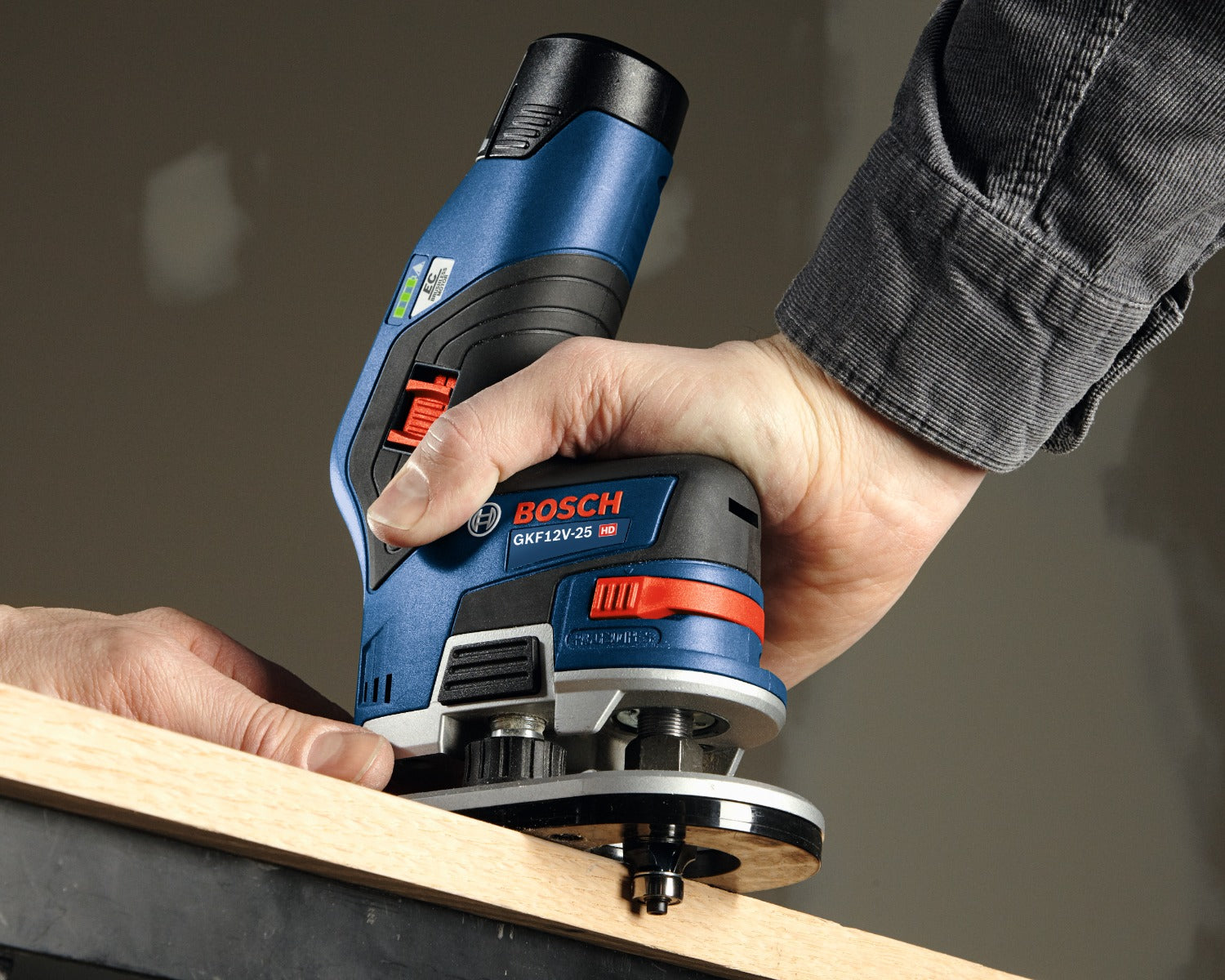 Bosch 12V Max Palm Router (Bare) GKF12V-25N