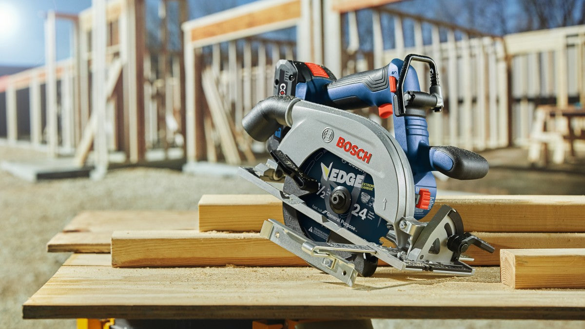 Bosch 18V Brushless 6-1/2" Blade Right Circular Saw (Bare) GKS18V-22N