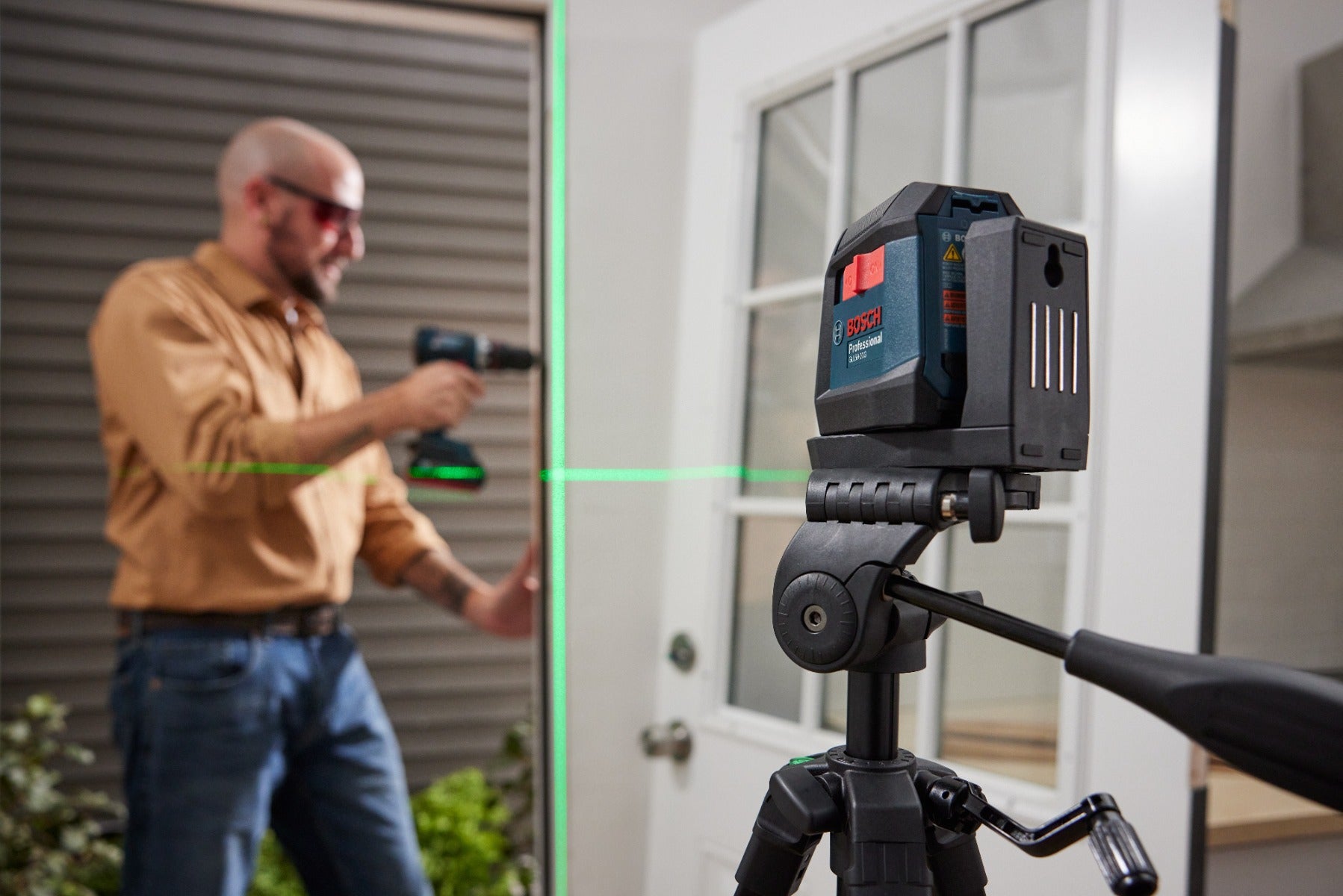 Bosch Green-Beam Self-Level Cross-Line Laser GLL50-20G