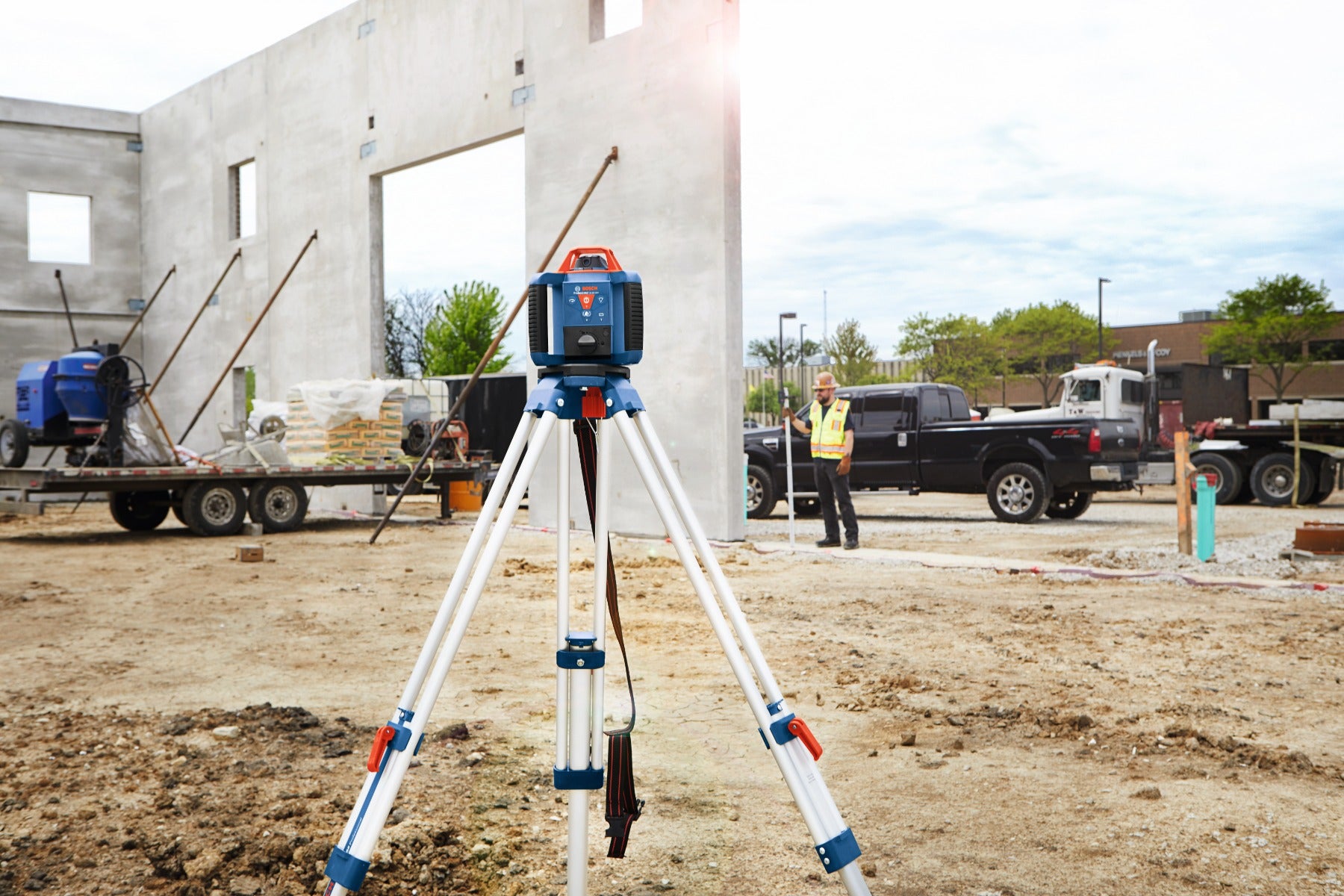 Bosch Self-Leveling Horizontal/Vertical Rotary Laser Kit