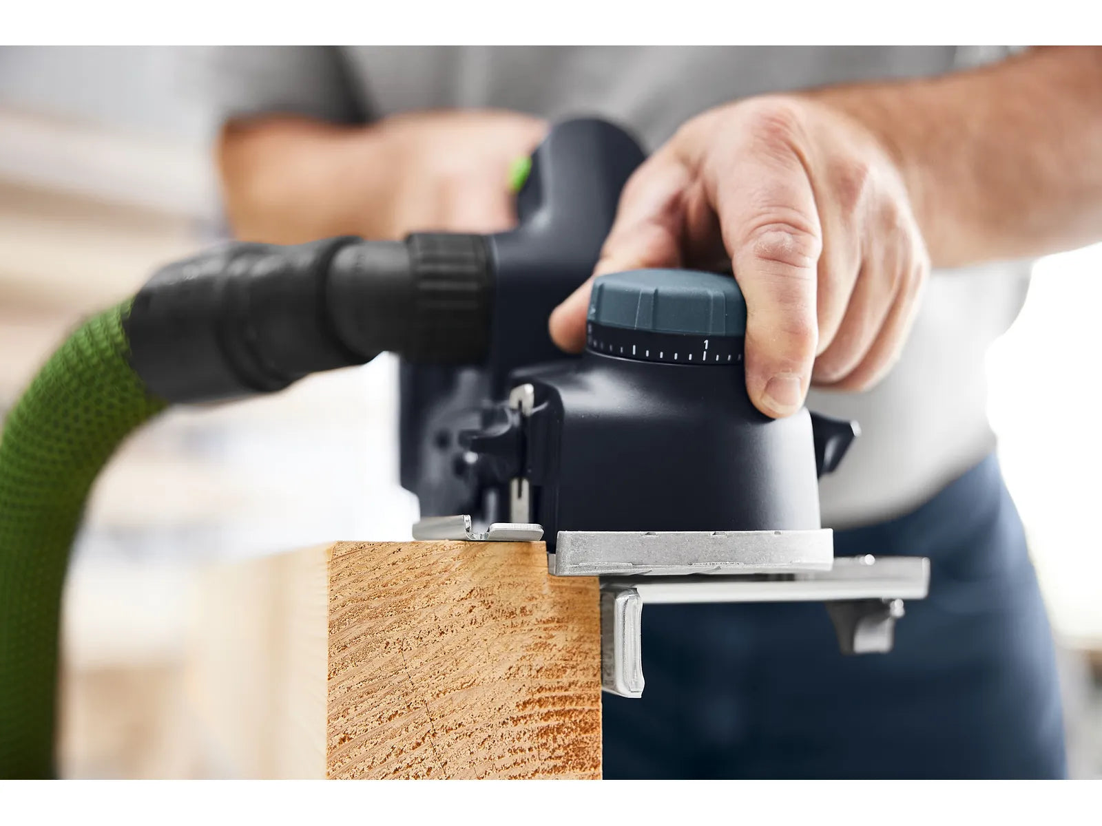 Festool Adjustable Parallel Side Fence for HLC 82 Cordless Planer and EHL 65 578105