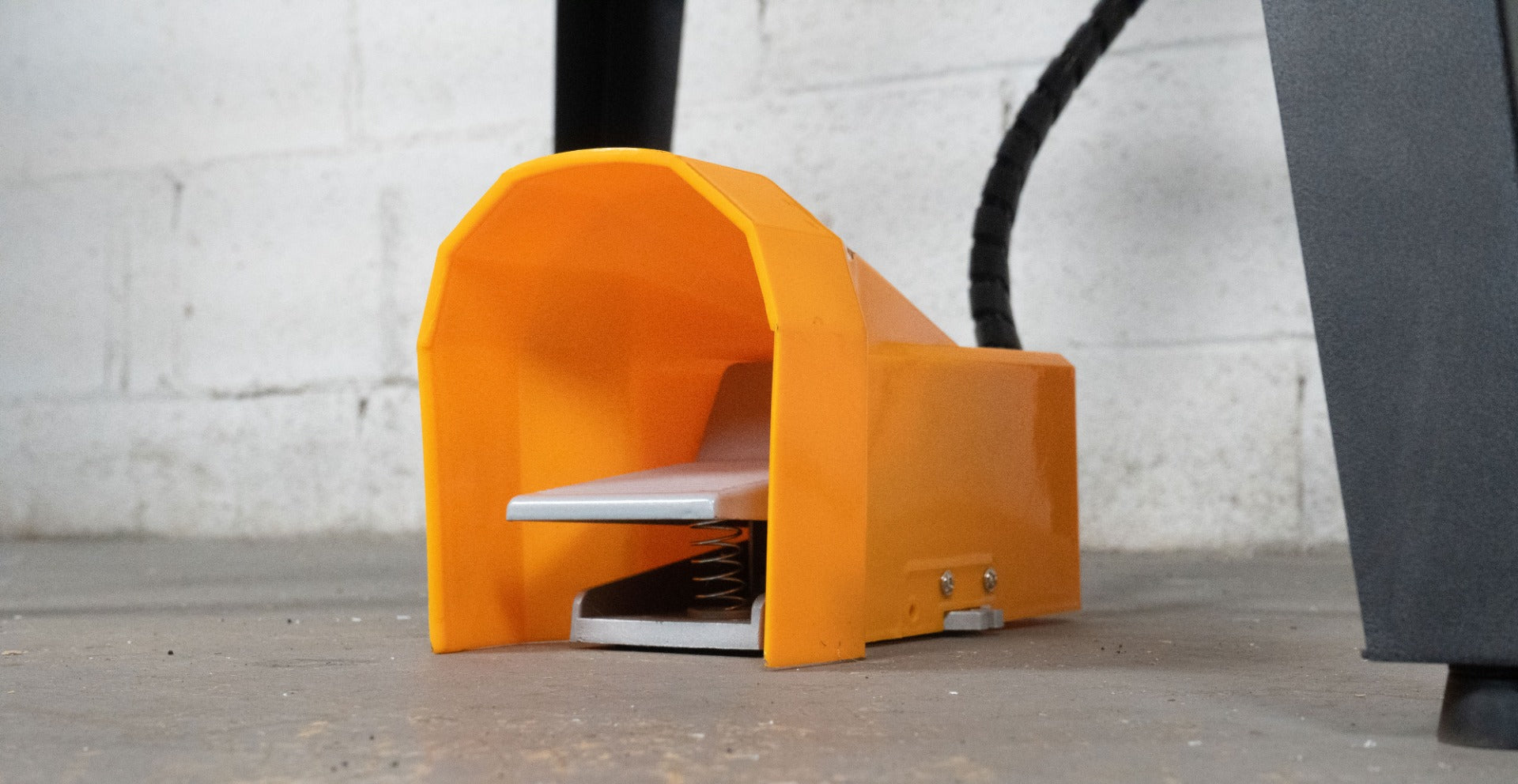 Maksiwa Pneumatic Line Boring Machine, 13 Spindle Line, 1 Phase, 110V LBP.13