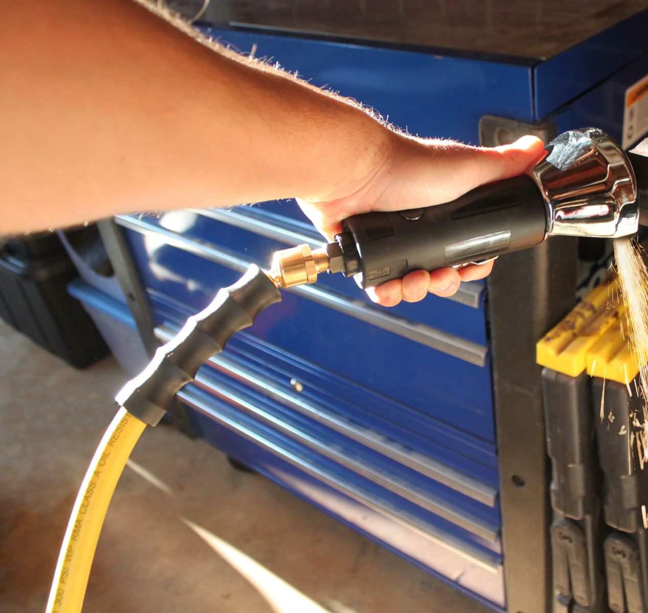 Blubird OilShield 3/8" X 5' Rubber Air Hose Assembly 3/8" Male-NPT OSSR3805