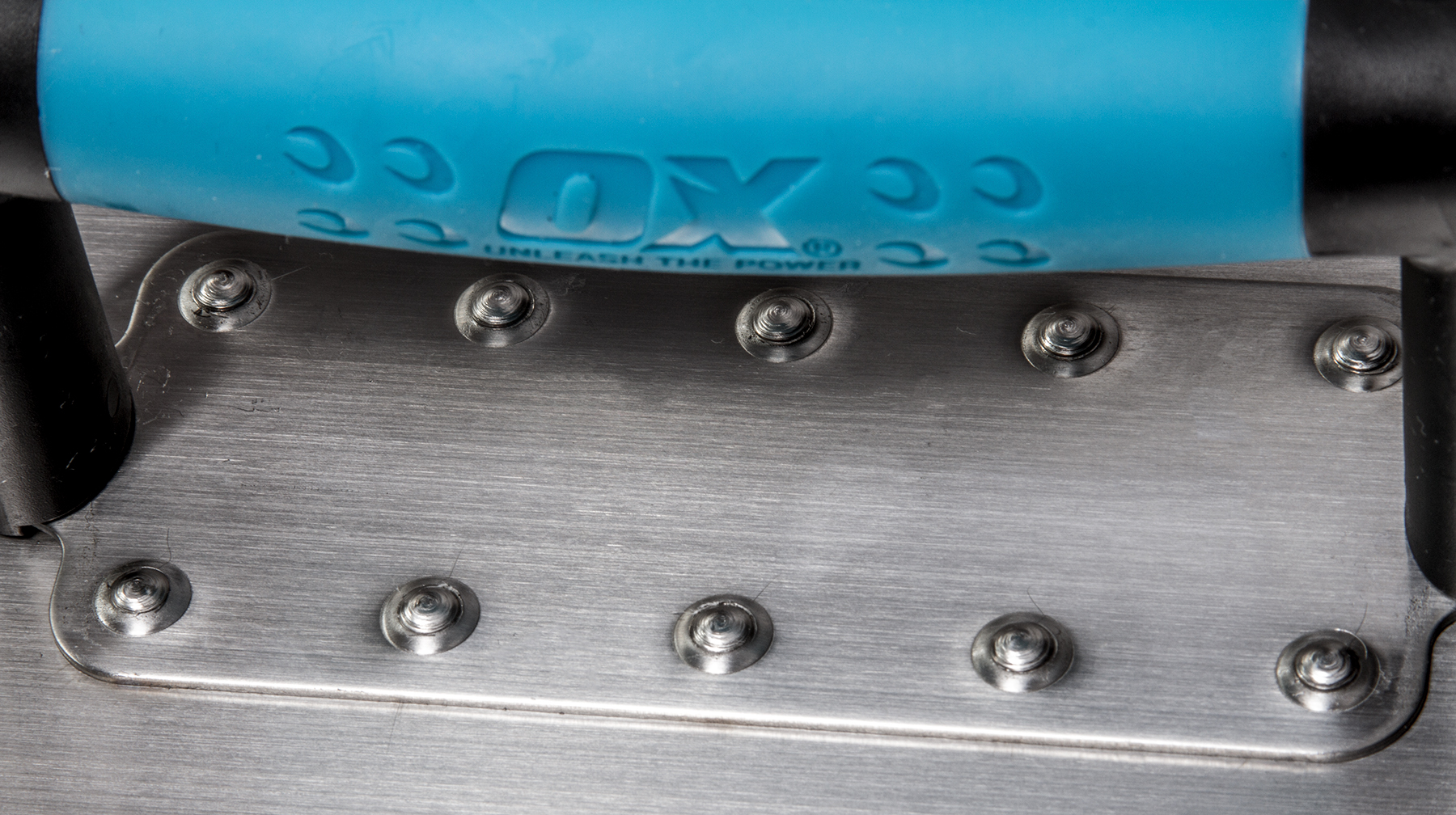Ox Tools Pro 4-1/2" x 7" SST Medium Groover | 3/8" Deep x 5/16" Wide OX-P404910
